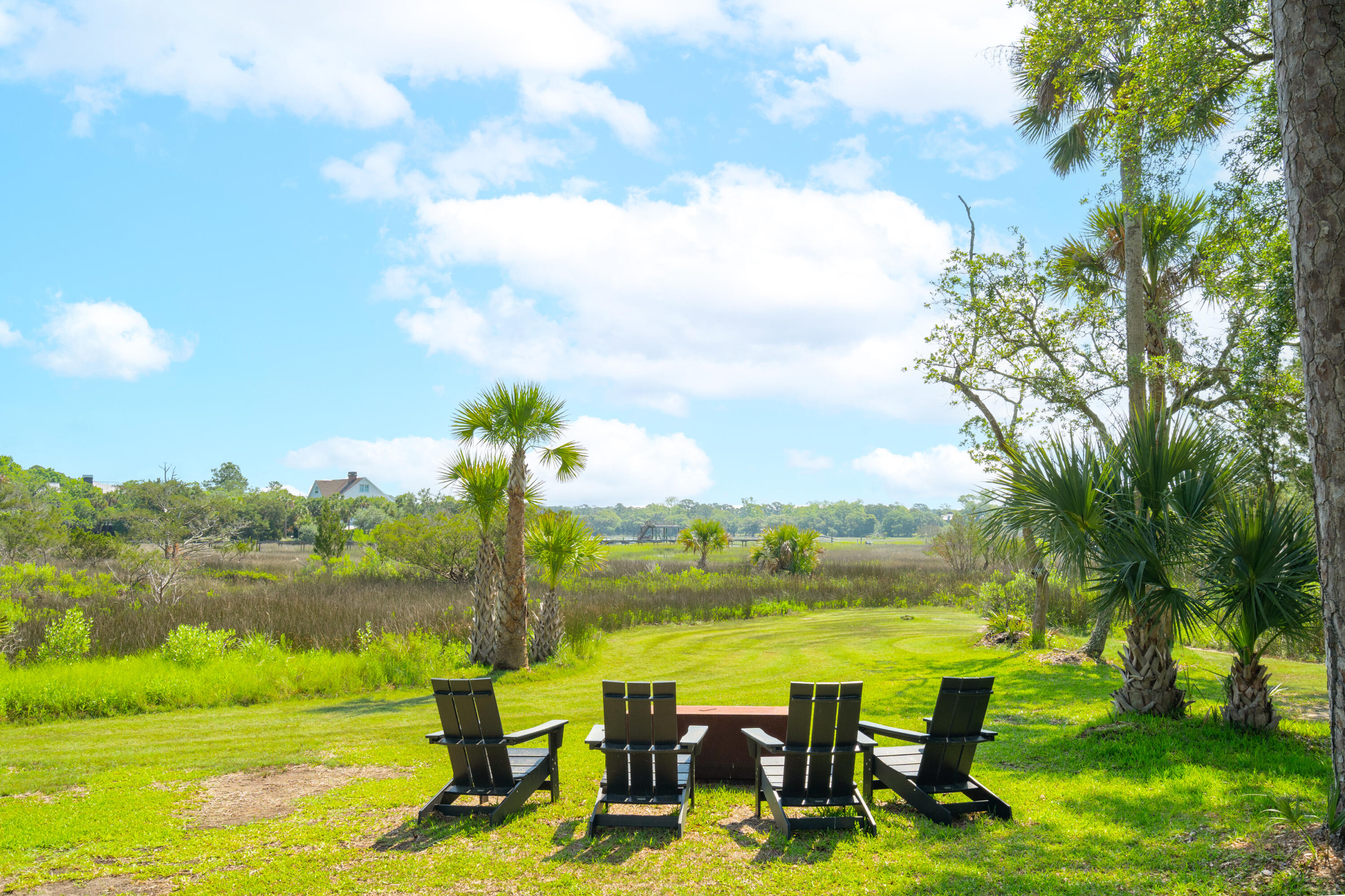 335 Plantation View Lane