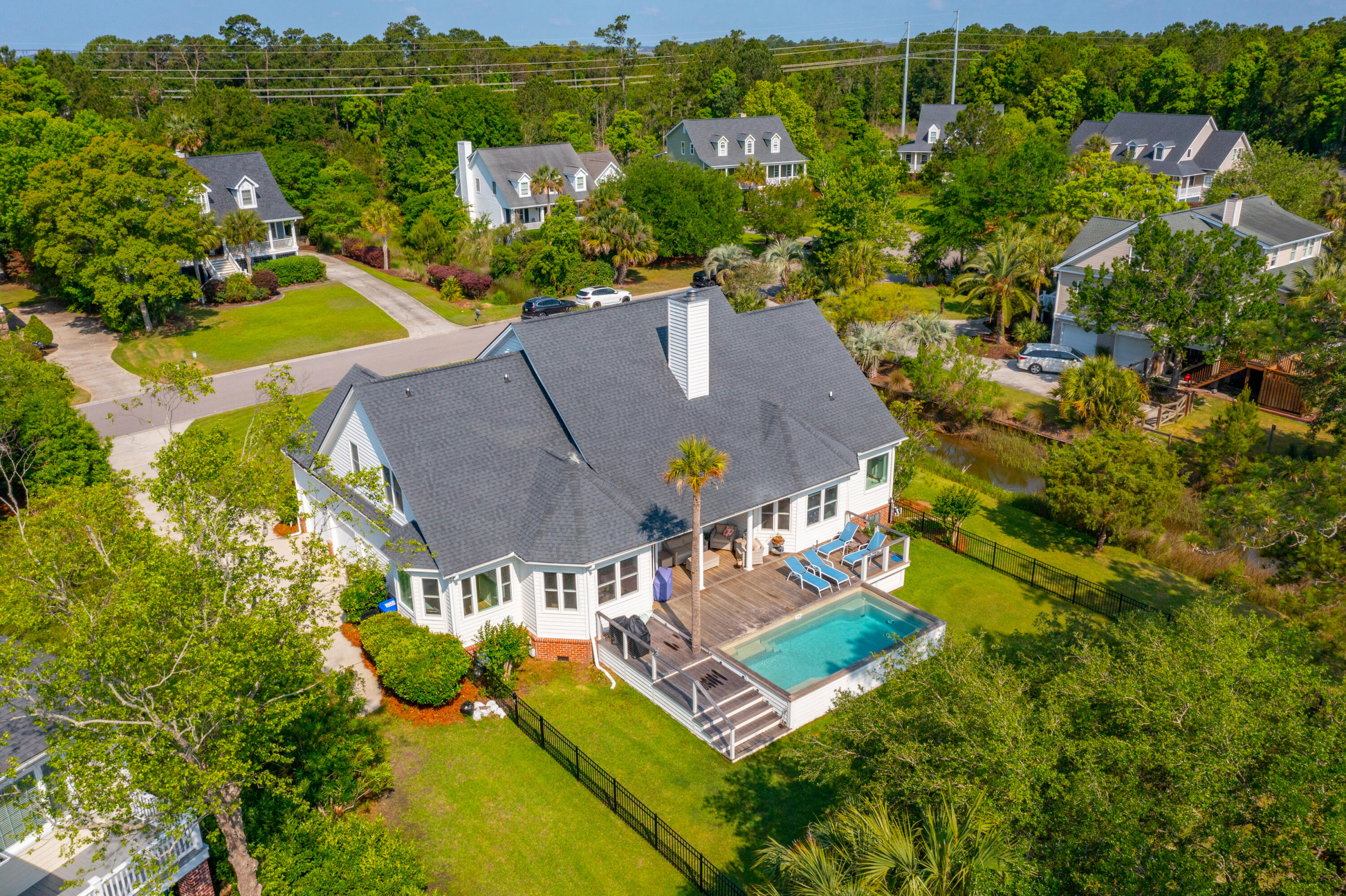 335 Plantation View Lane