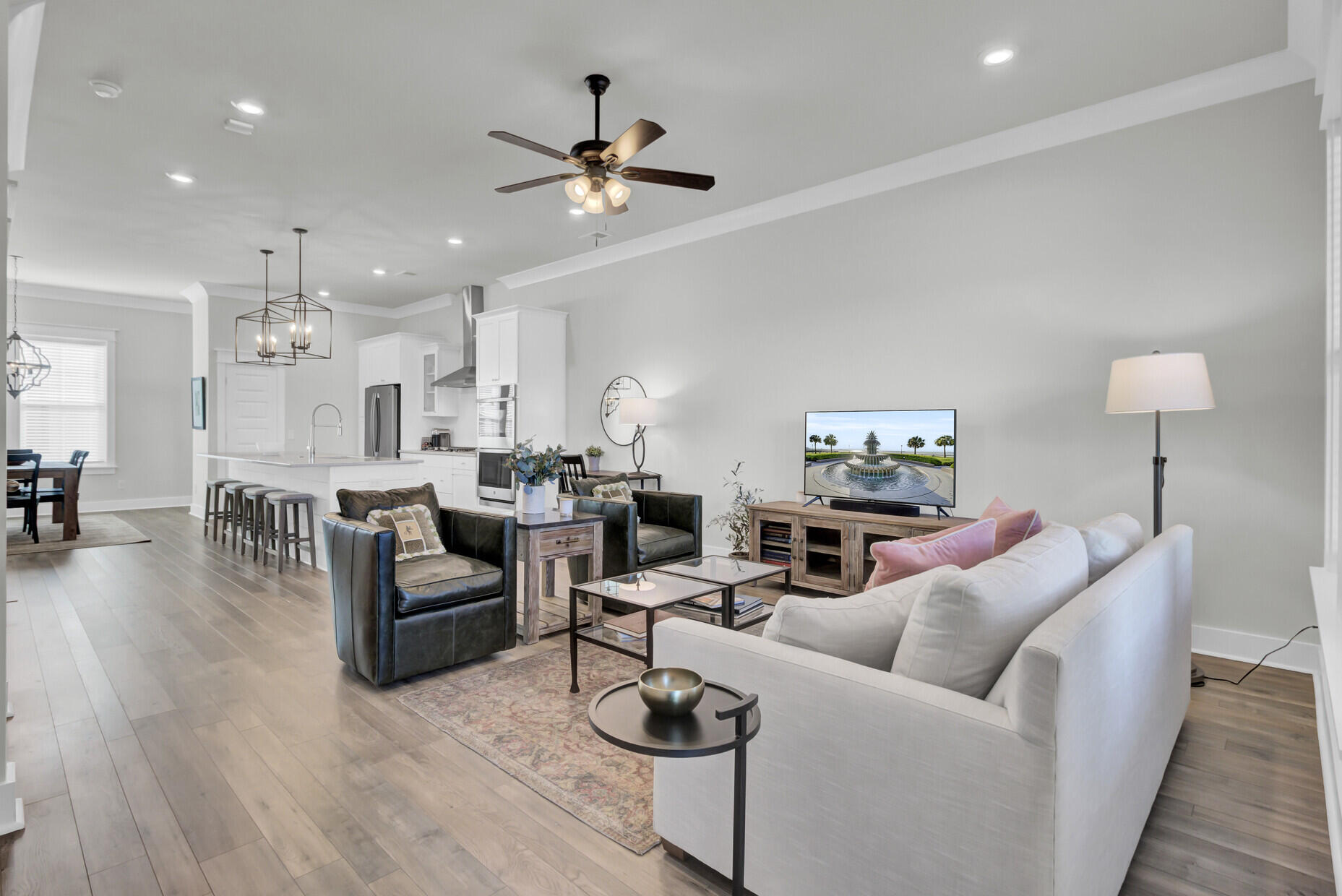 1634 Florentia Street # 2 Unit: J-2
