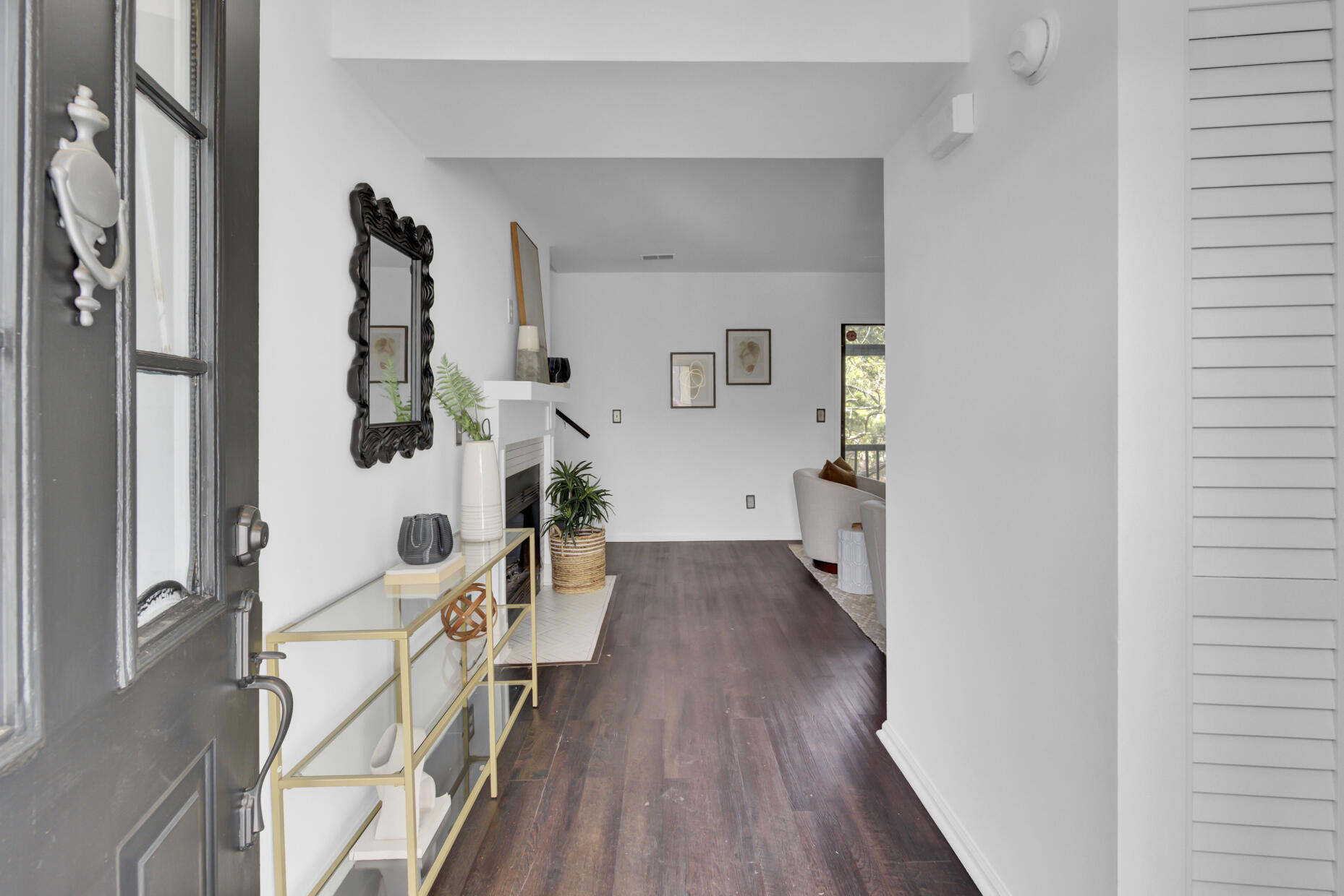 1077 Marsh Court Lane