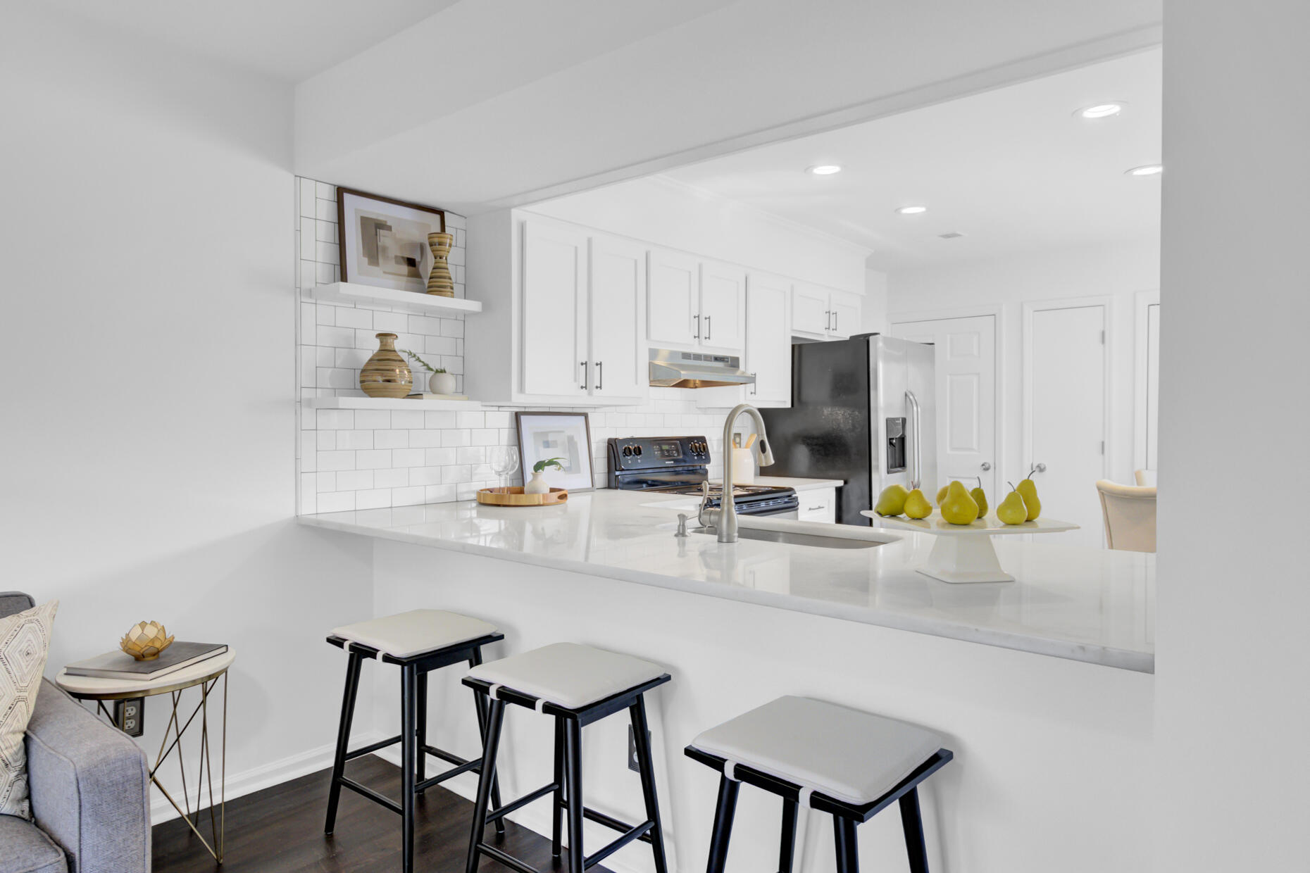 1077 Marsh Court Lane