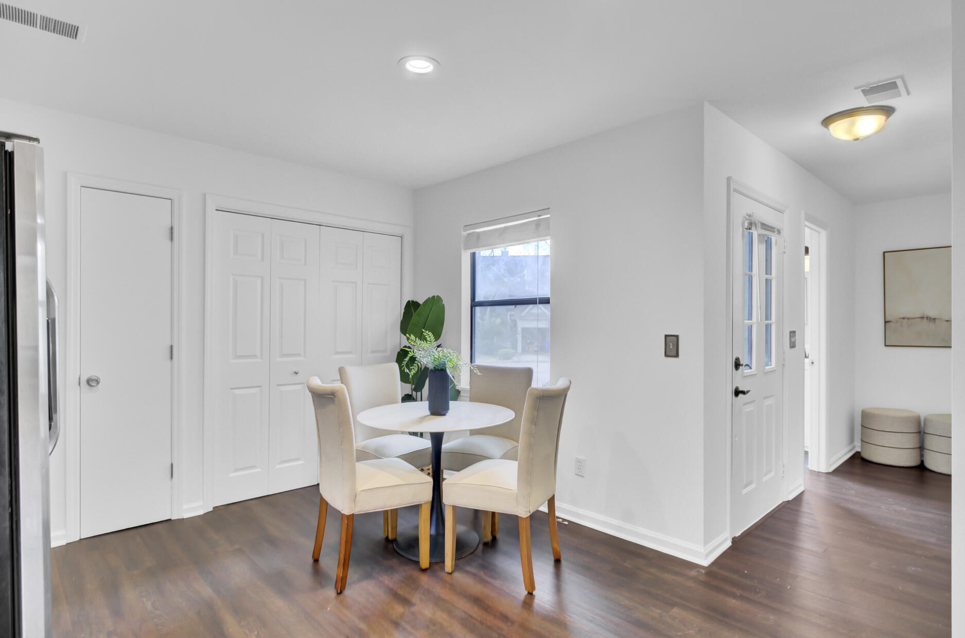 1077 Marsh Court Lane