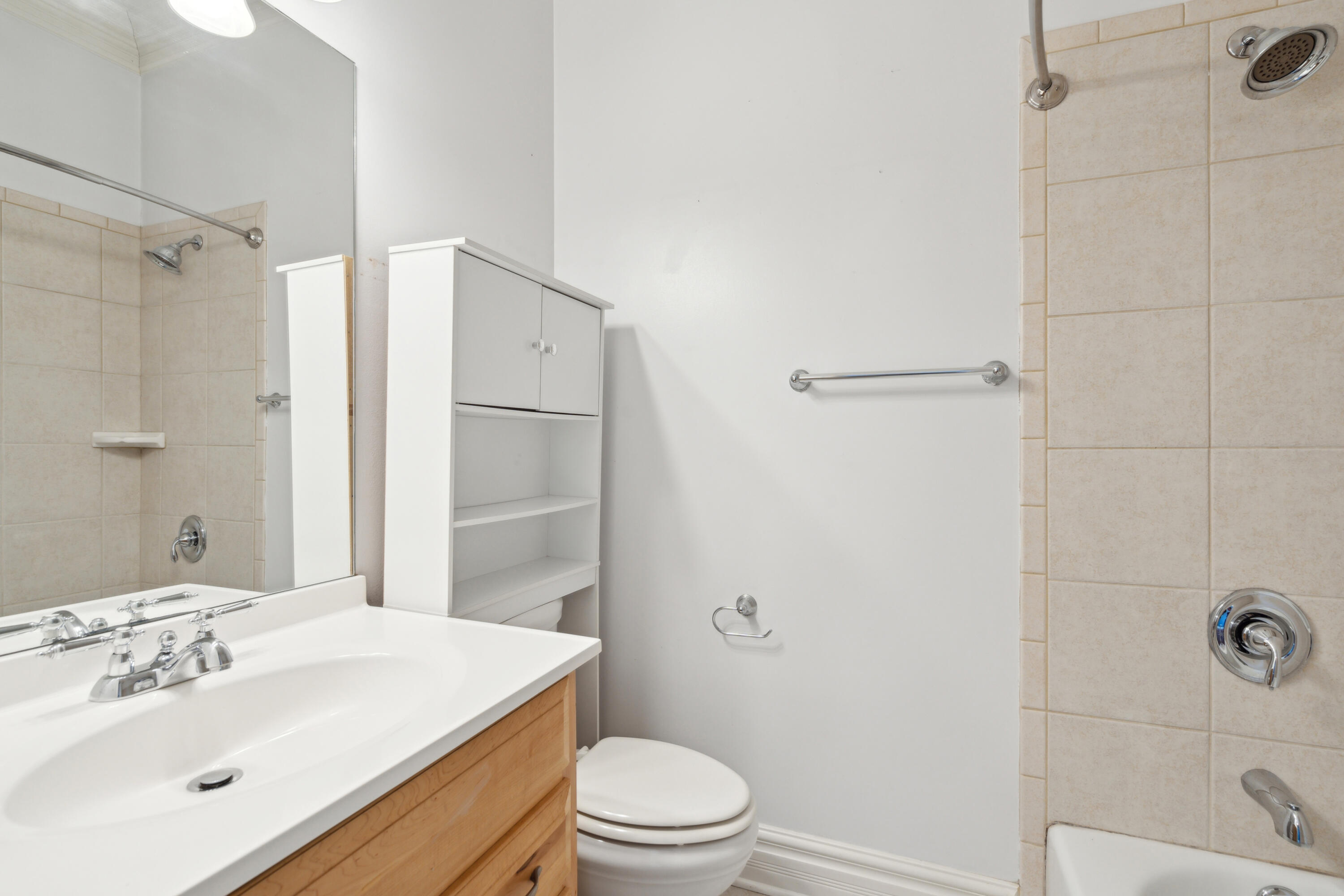 1 Bennett Street # 2