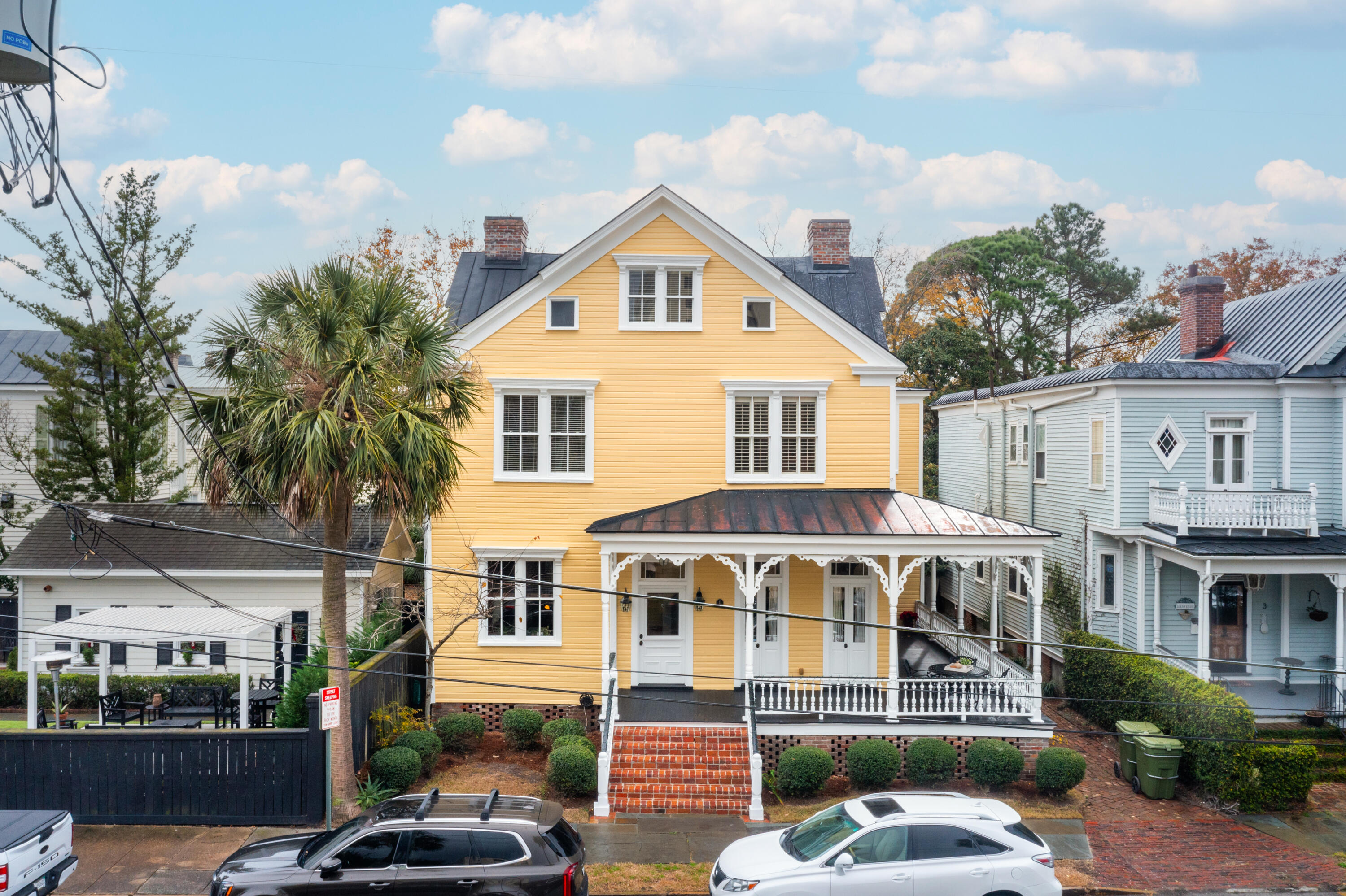 1 Bennett Street # 2