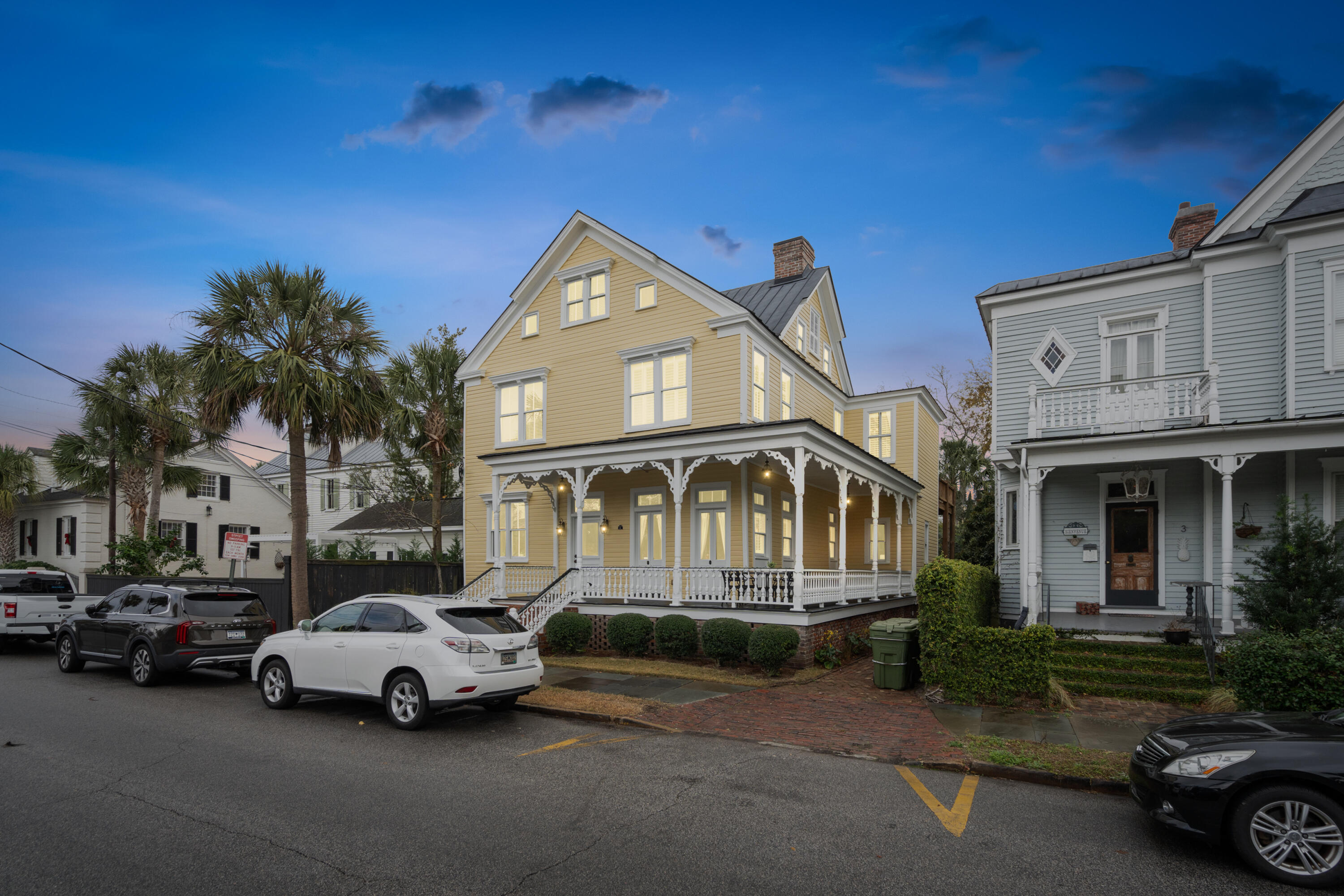 1 Bennett Street # 2