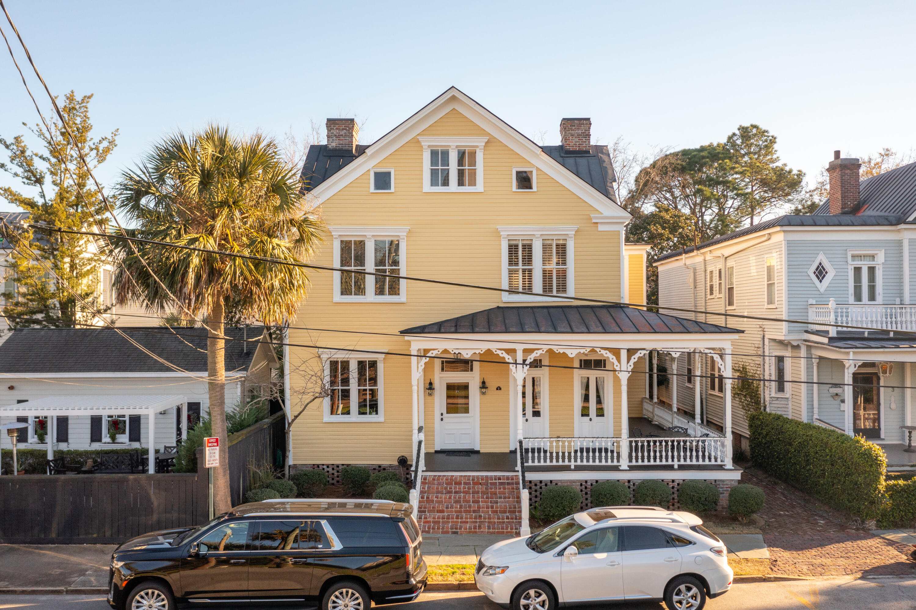 1 Bennett Street # 2