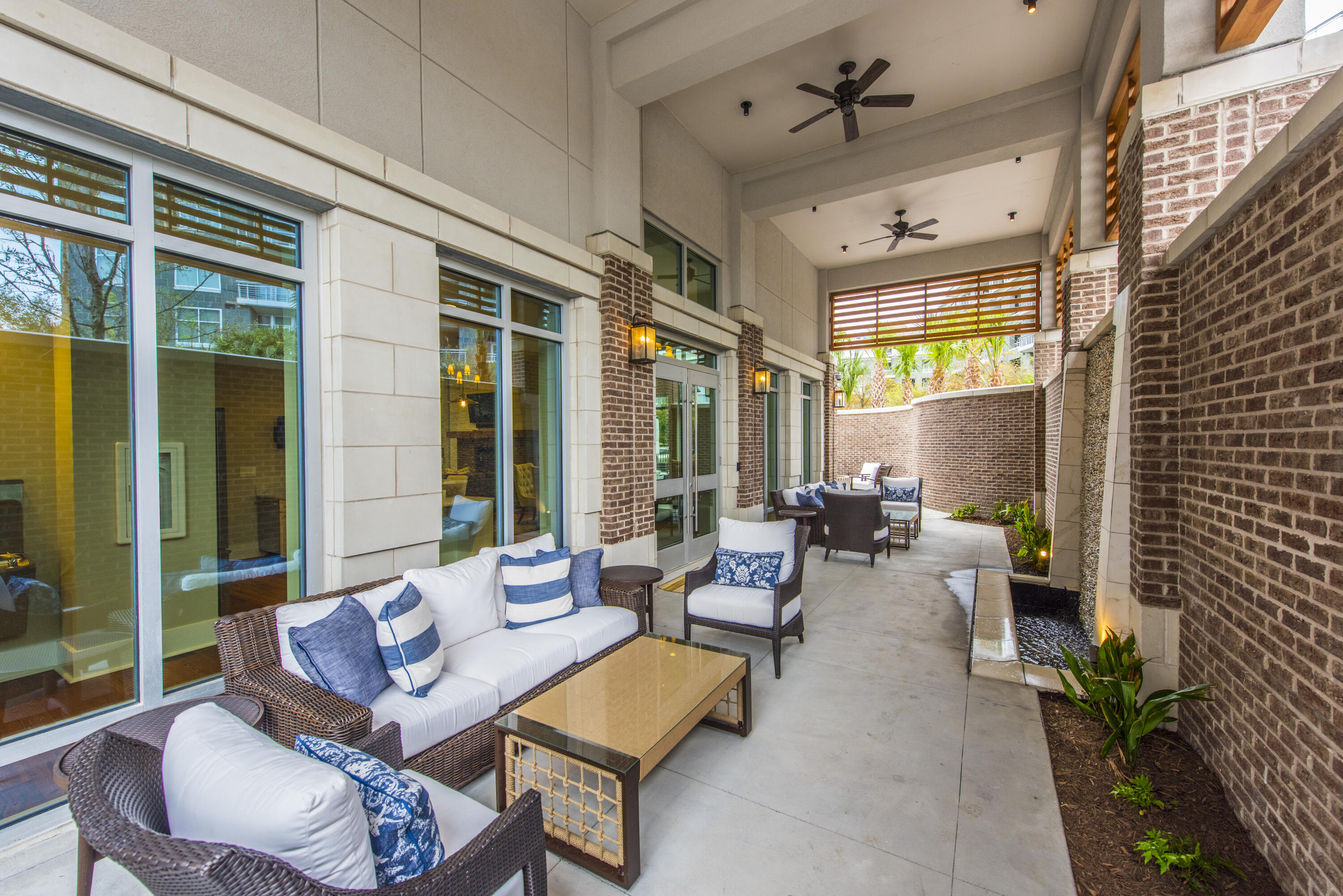 155 Wingo Way # 424