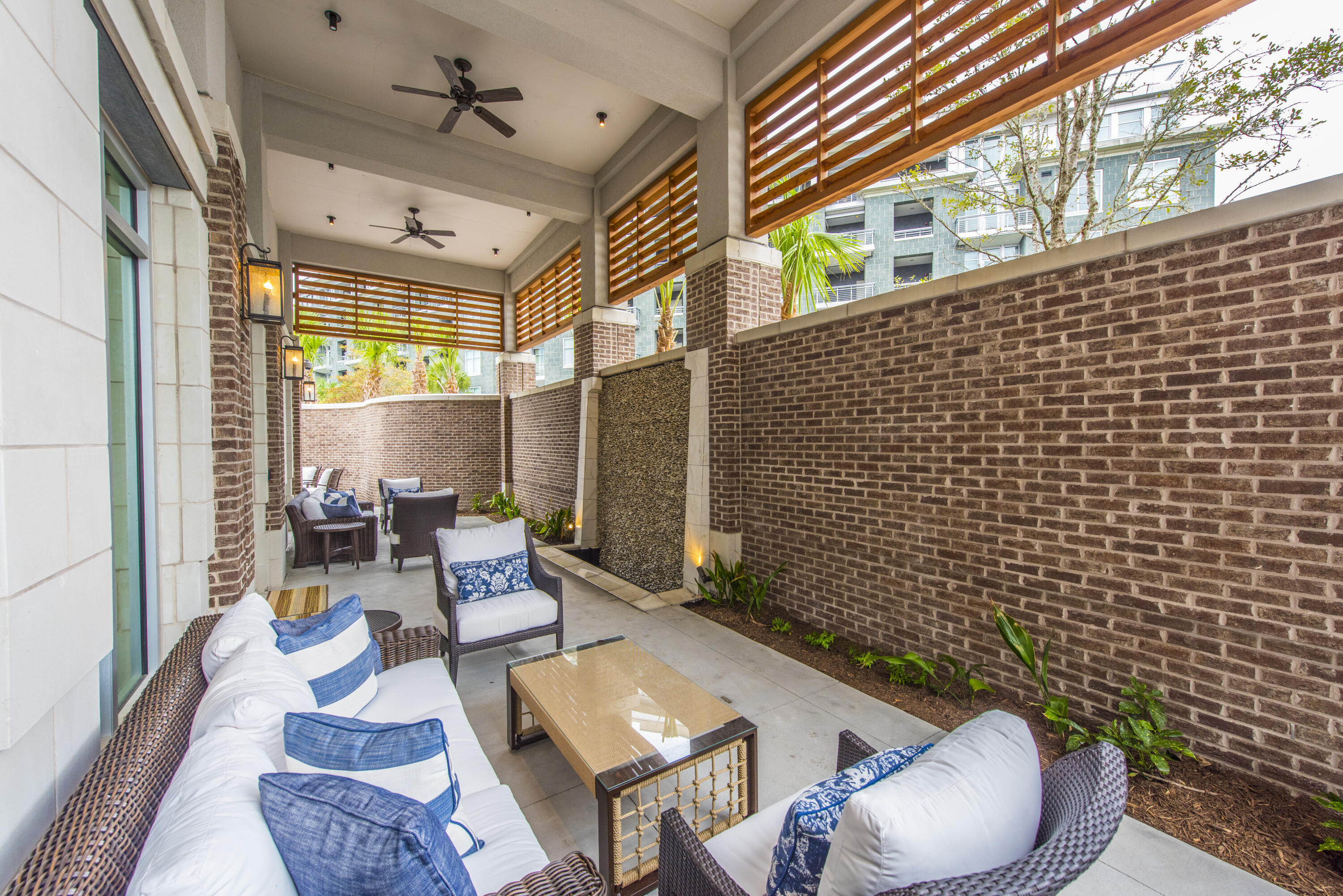 155 Wingo Way # 424