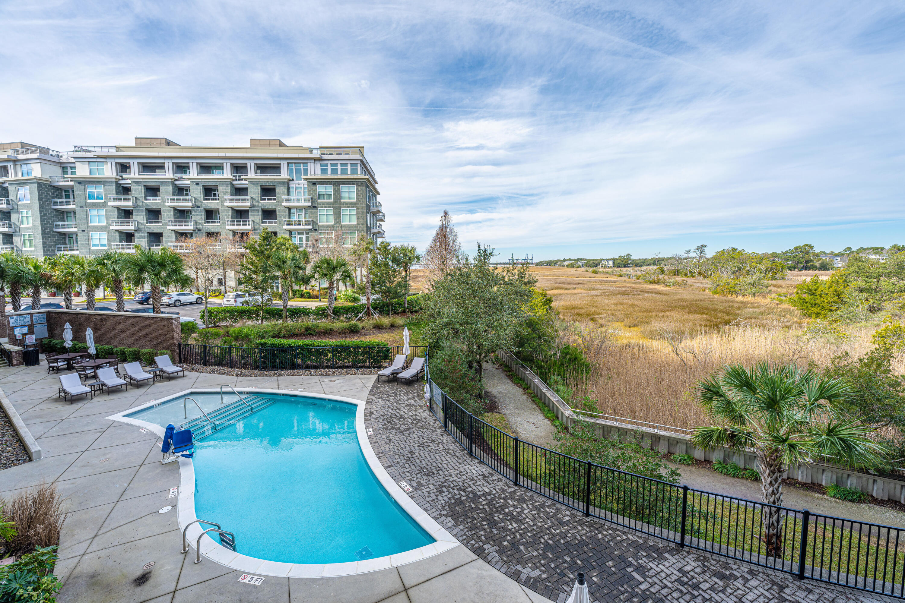 155 Wingo Way # 424