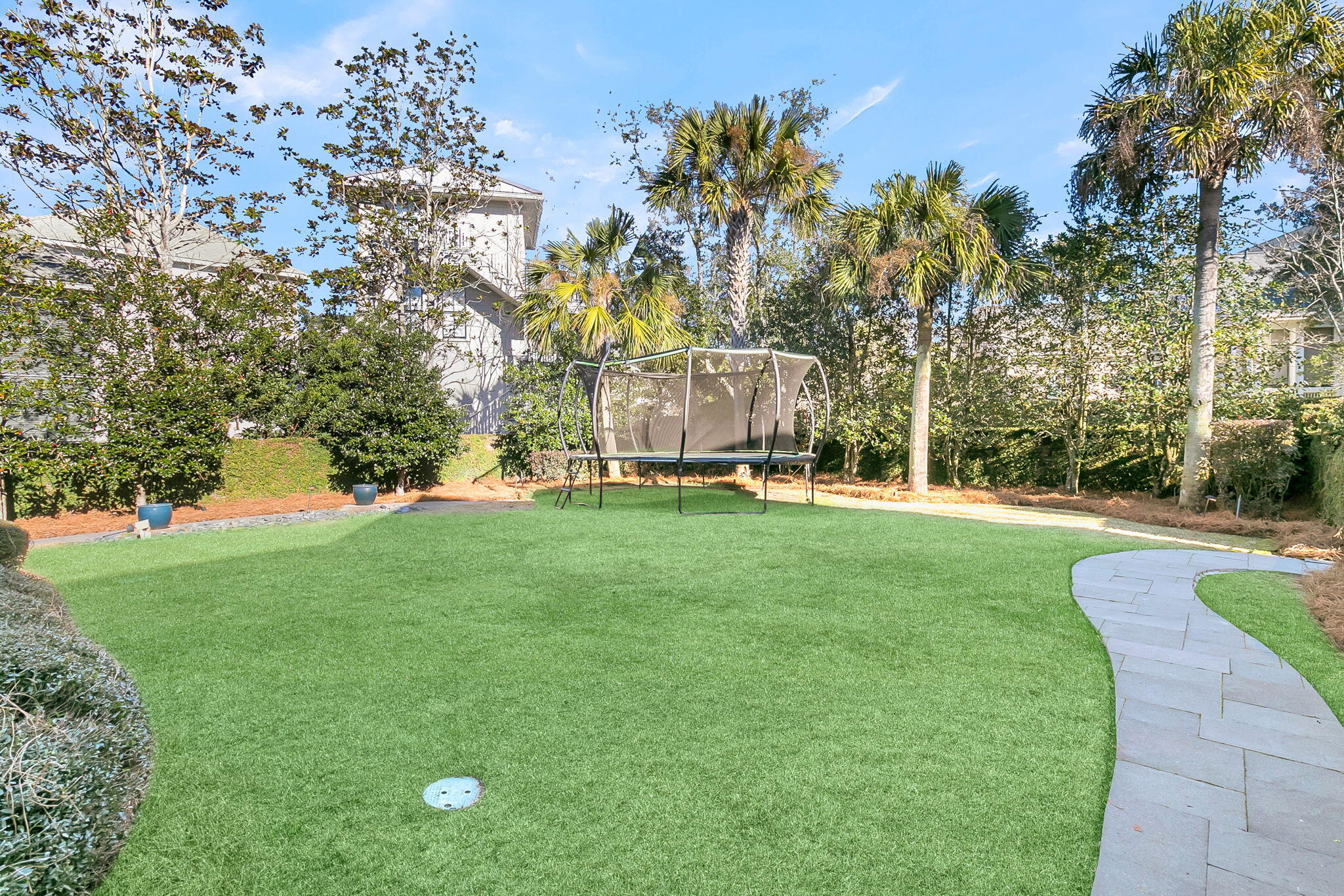 643 Island Park Drive