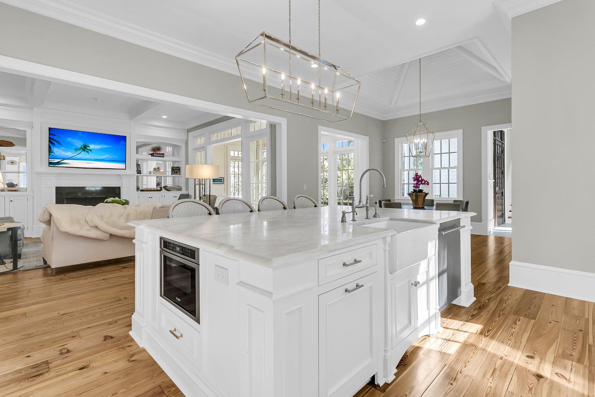 643 Island Park Drive