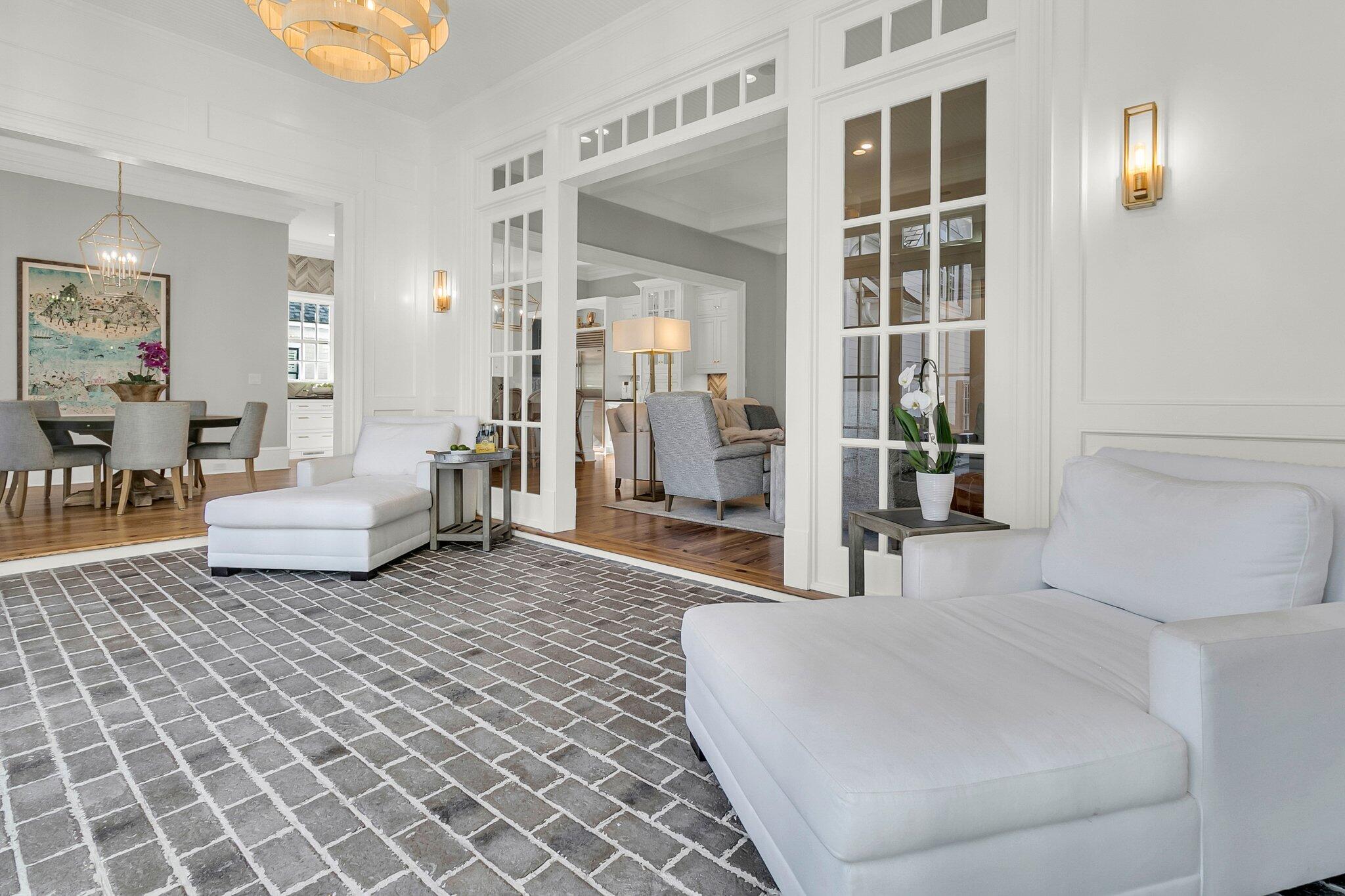 643 Island Park Drive