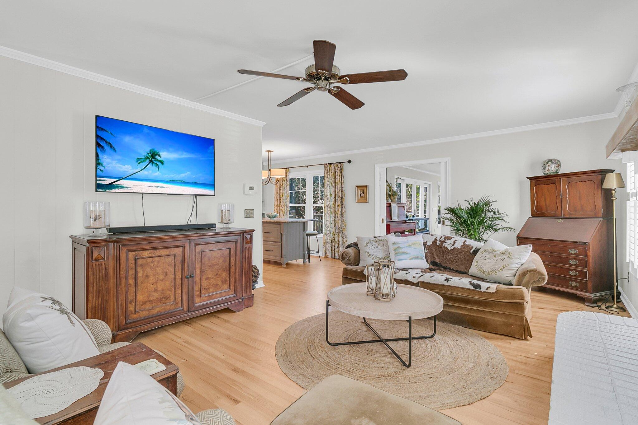 726 Gypsy Lane