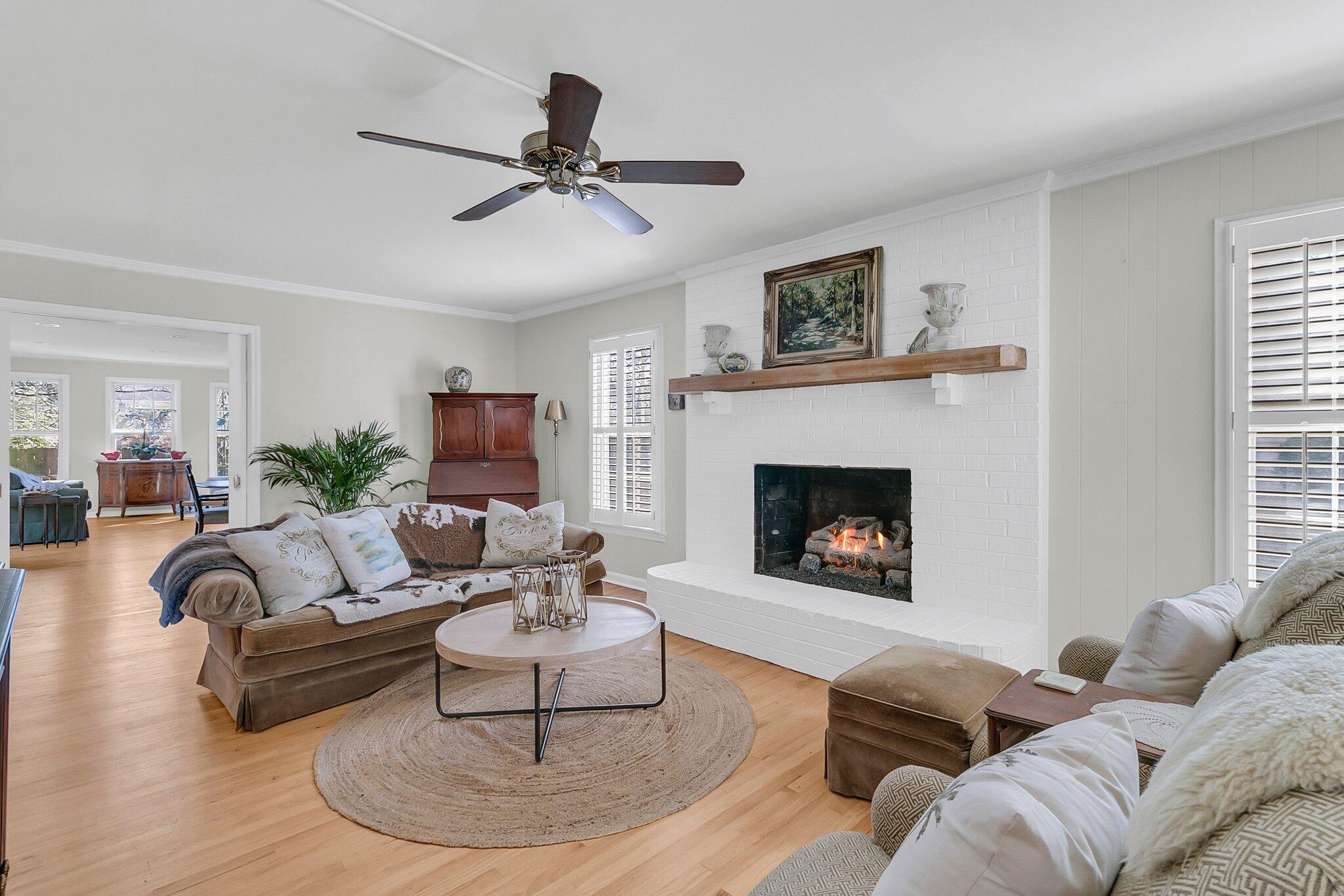 726 Gypsy Lane