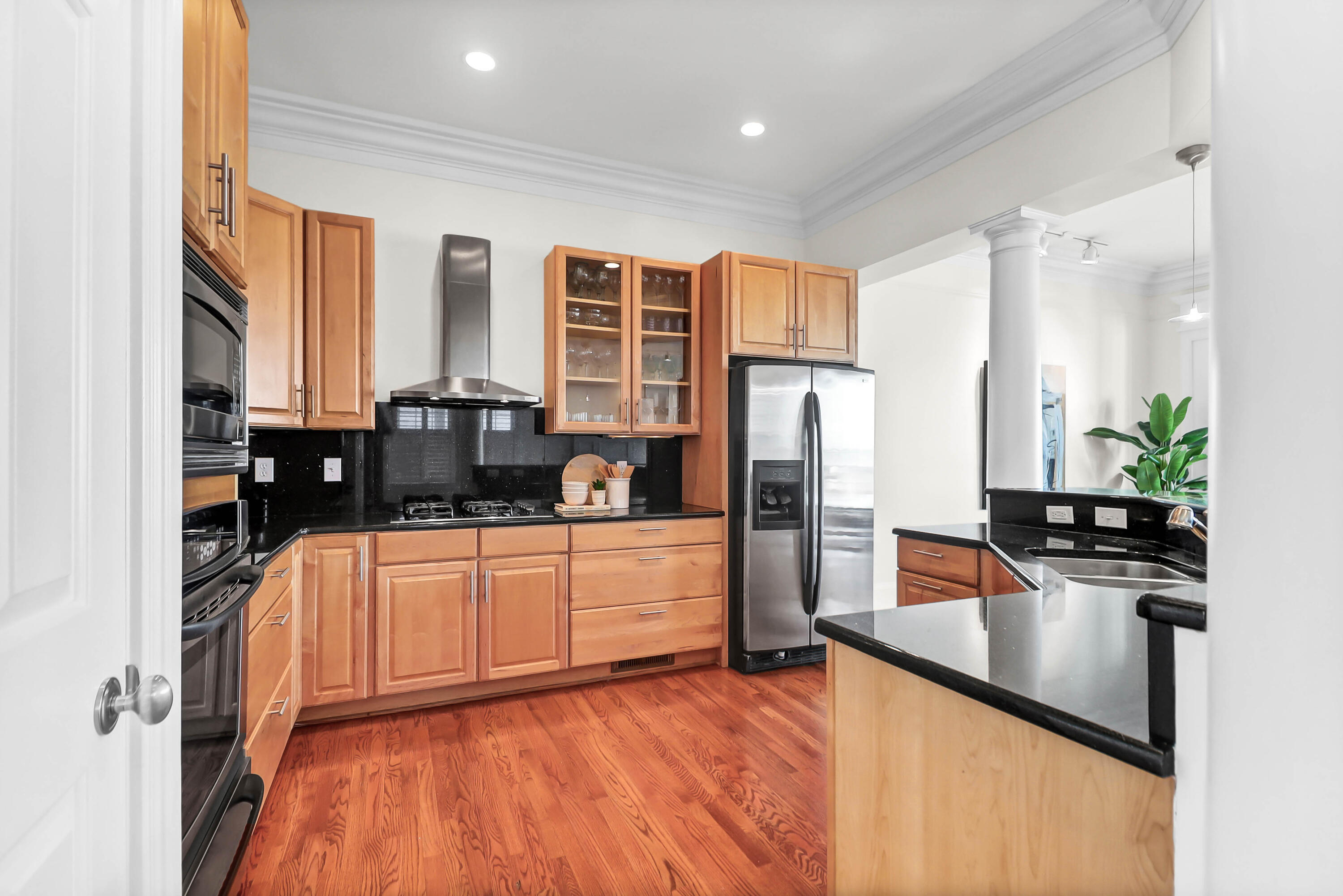 23 Lowndes Pointe Drive