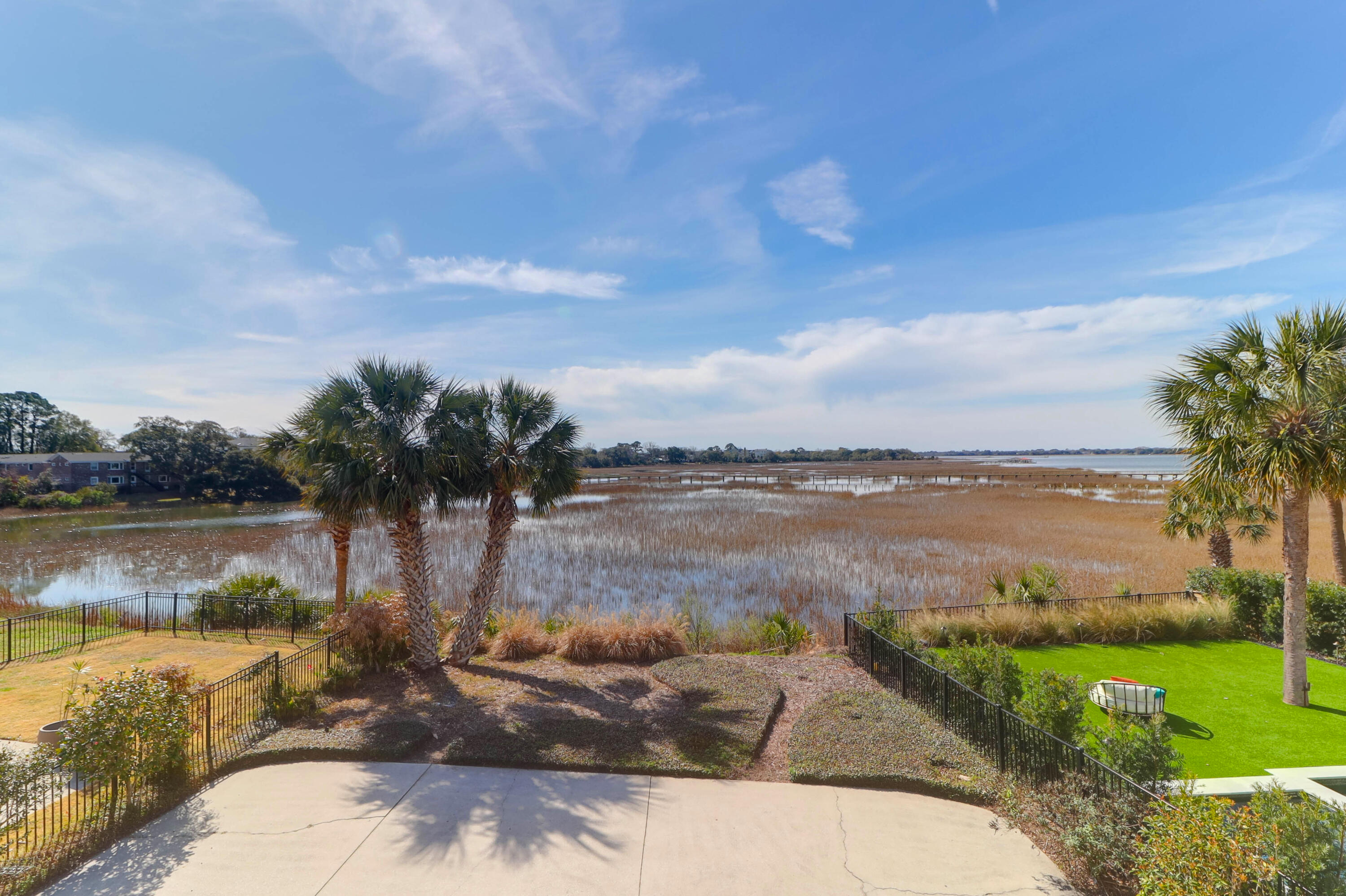 23 Lowndes Pointe Drive