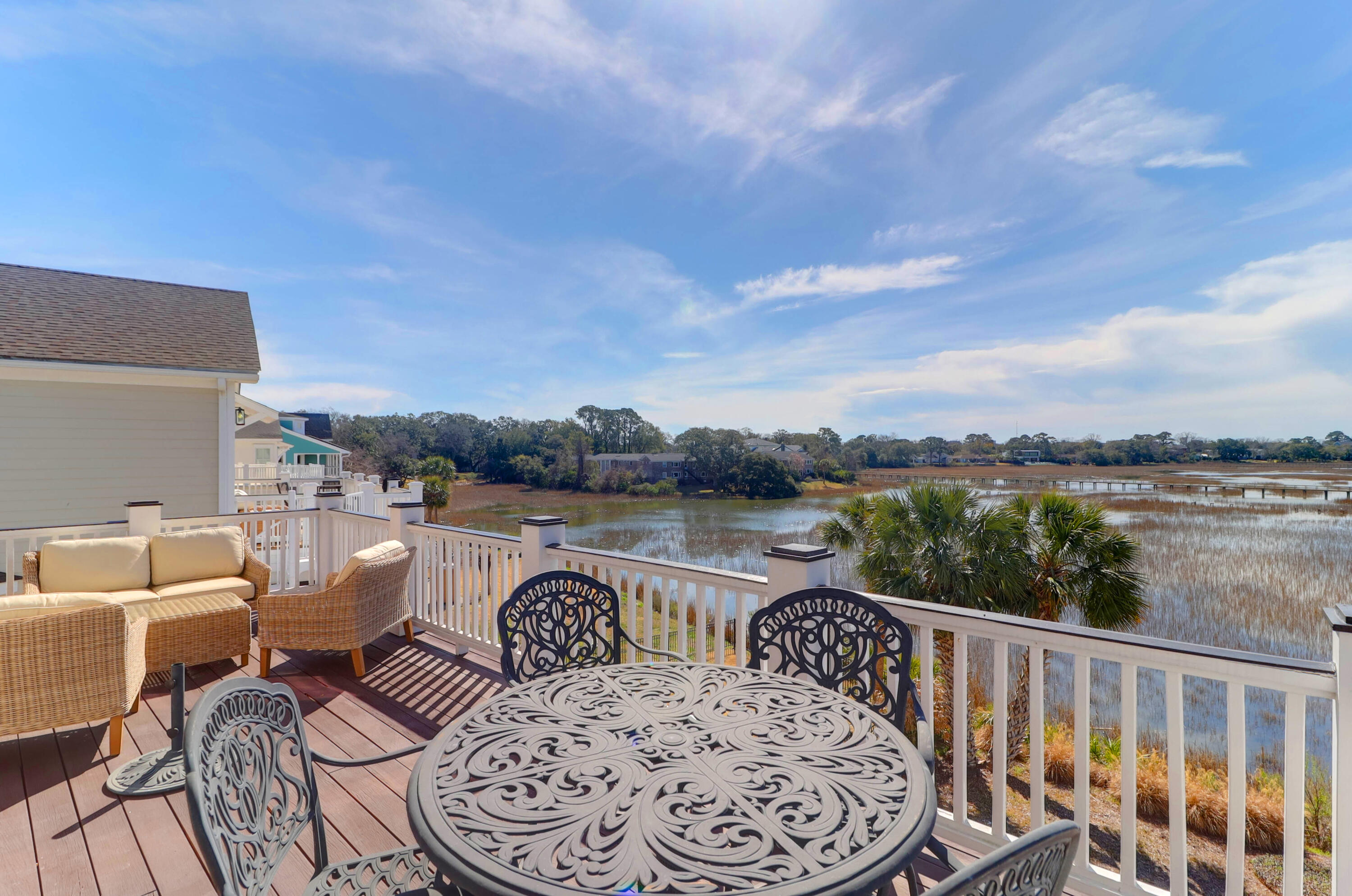 23 Lowndes Pointe Drive