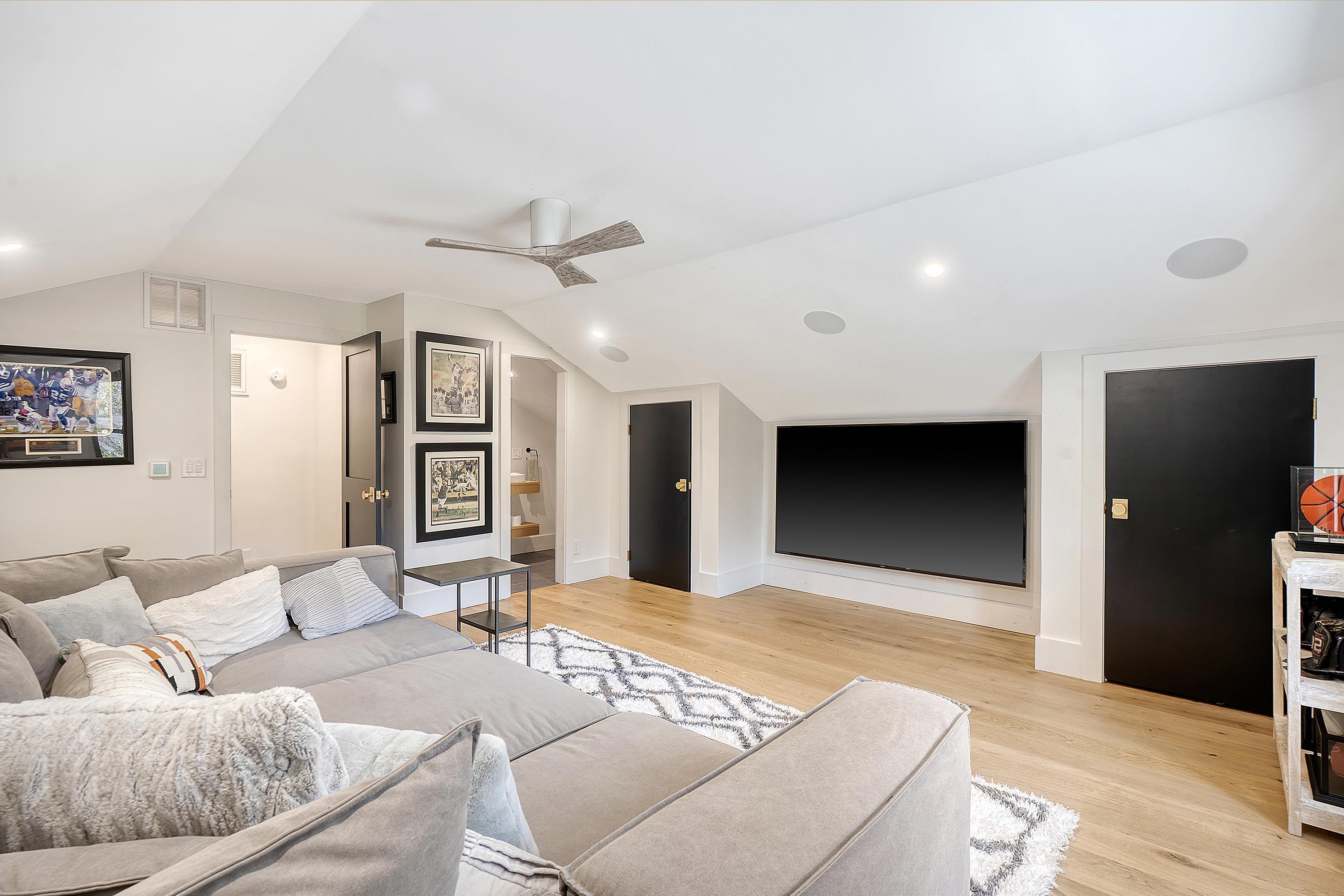 299 Bampfield Drive
