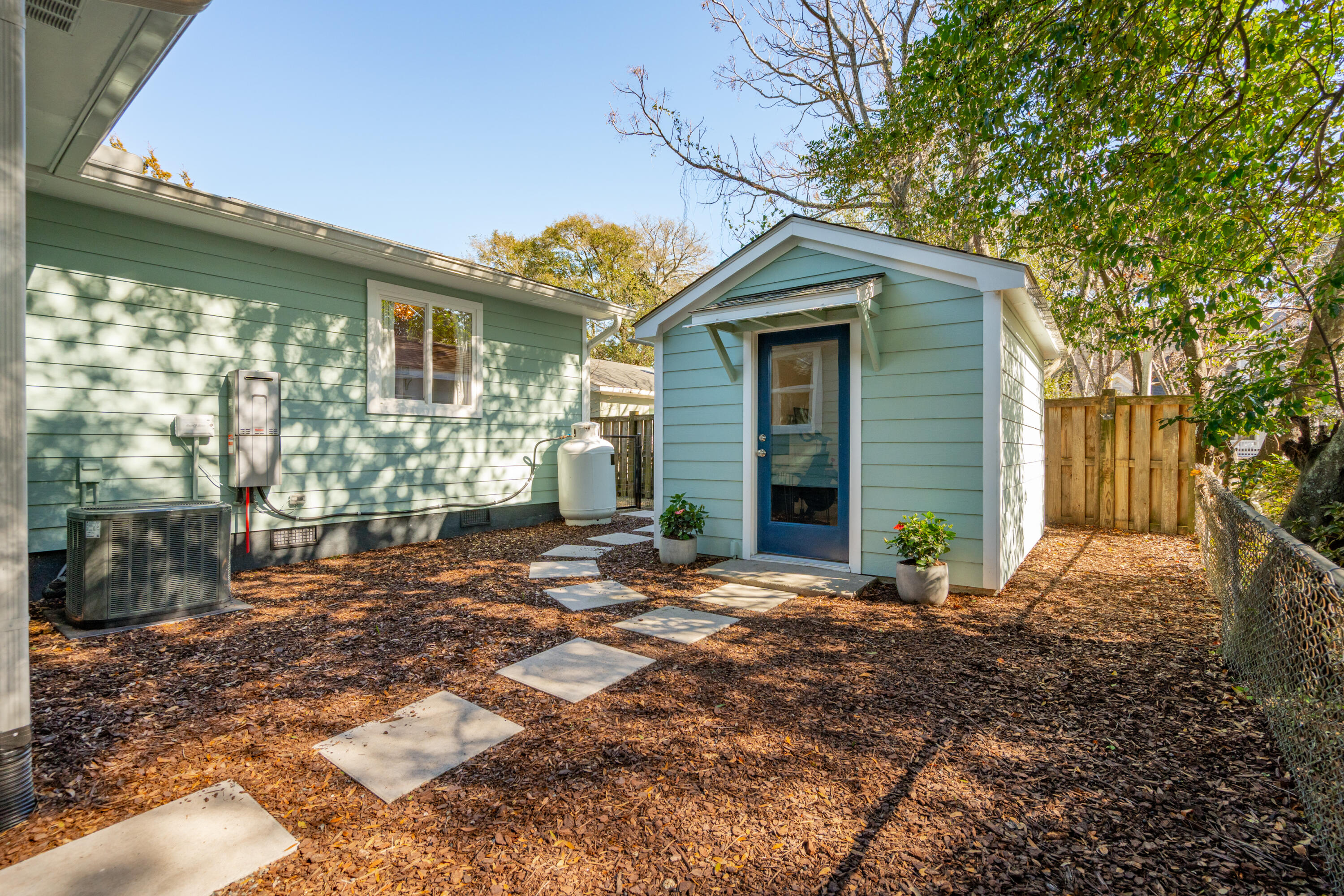 108 Rose Lane