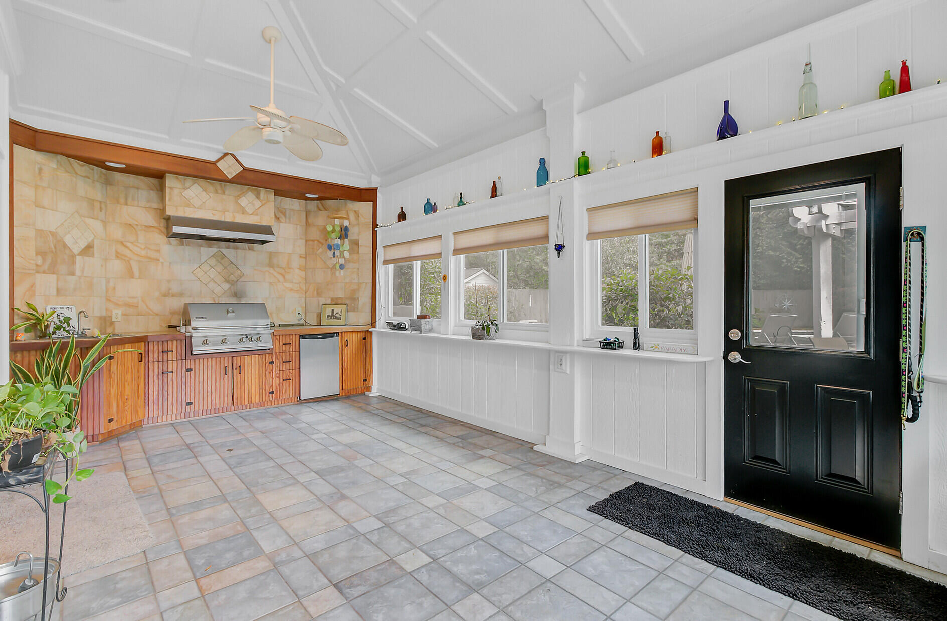 958 Mikell Drive
