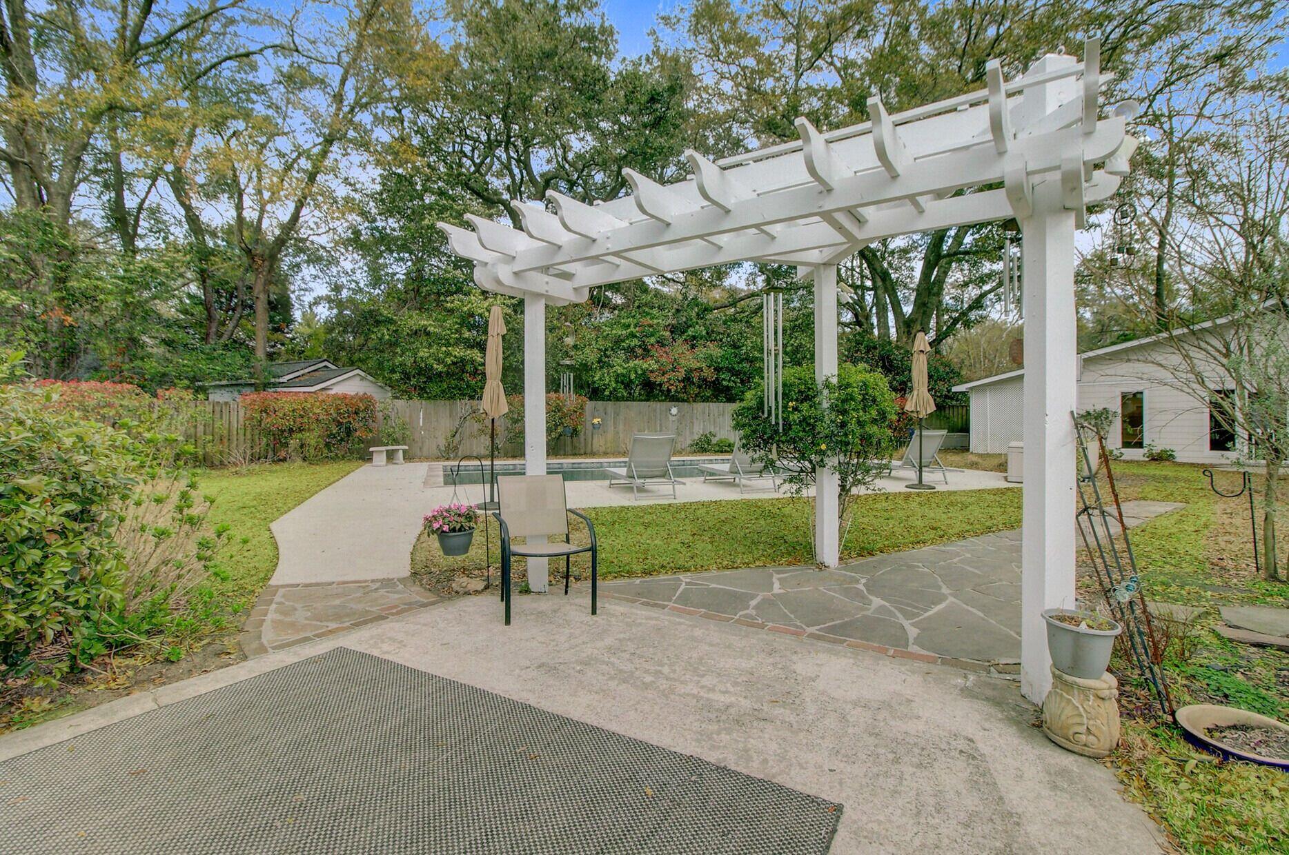 958 Mikell Drive