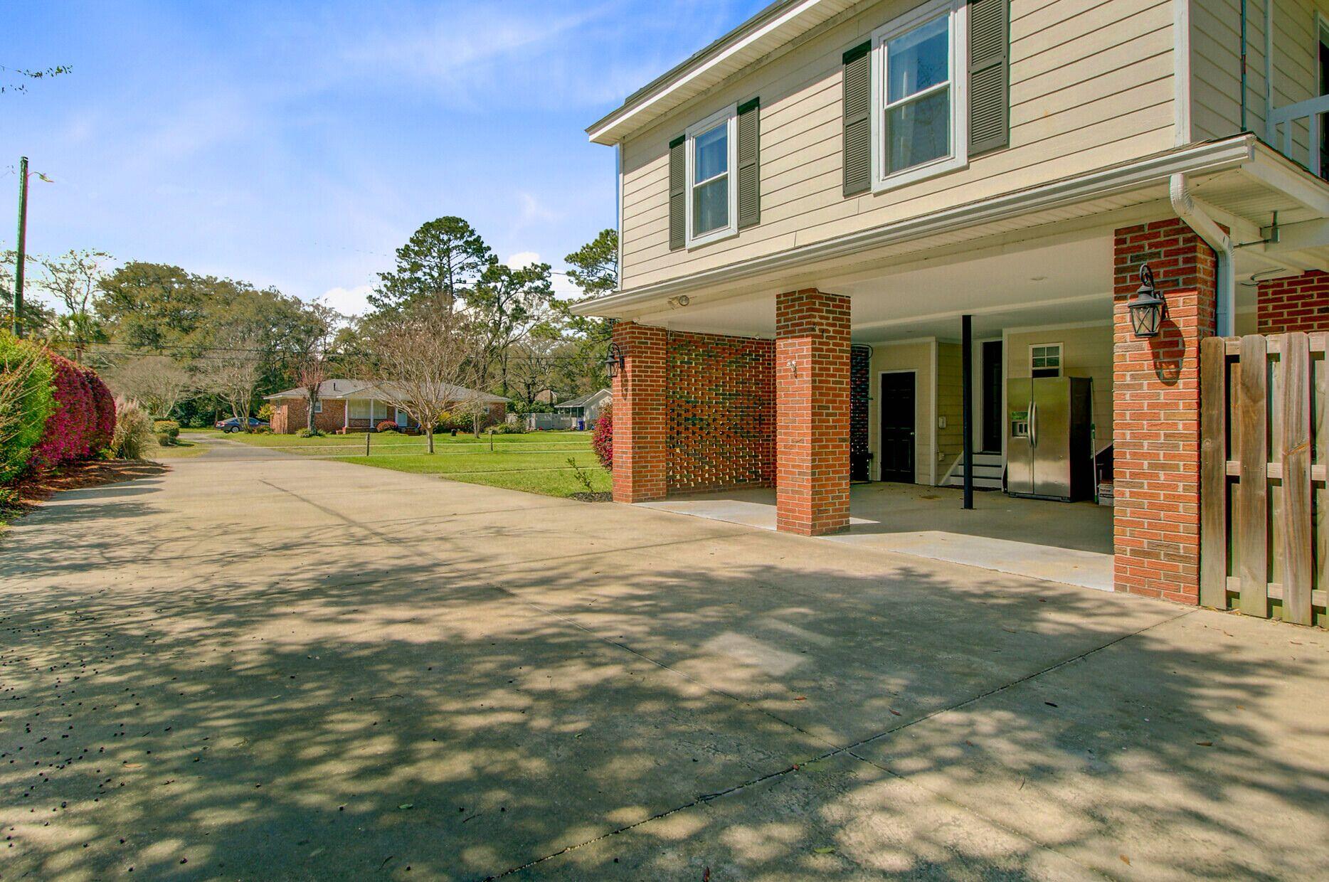 958 Mikell Drive