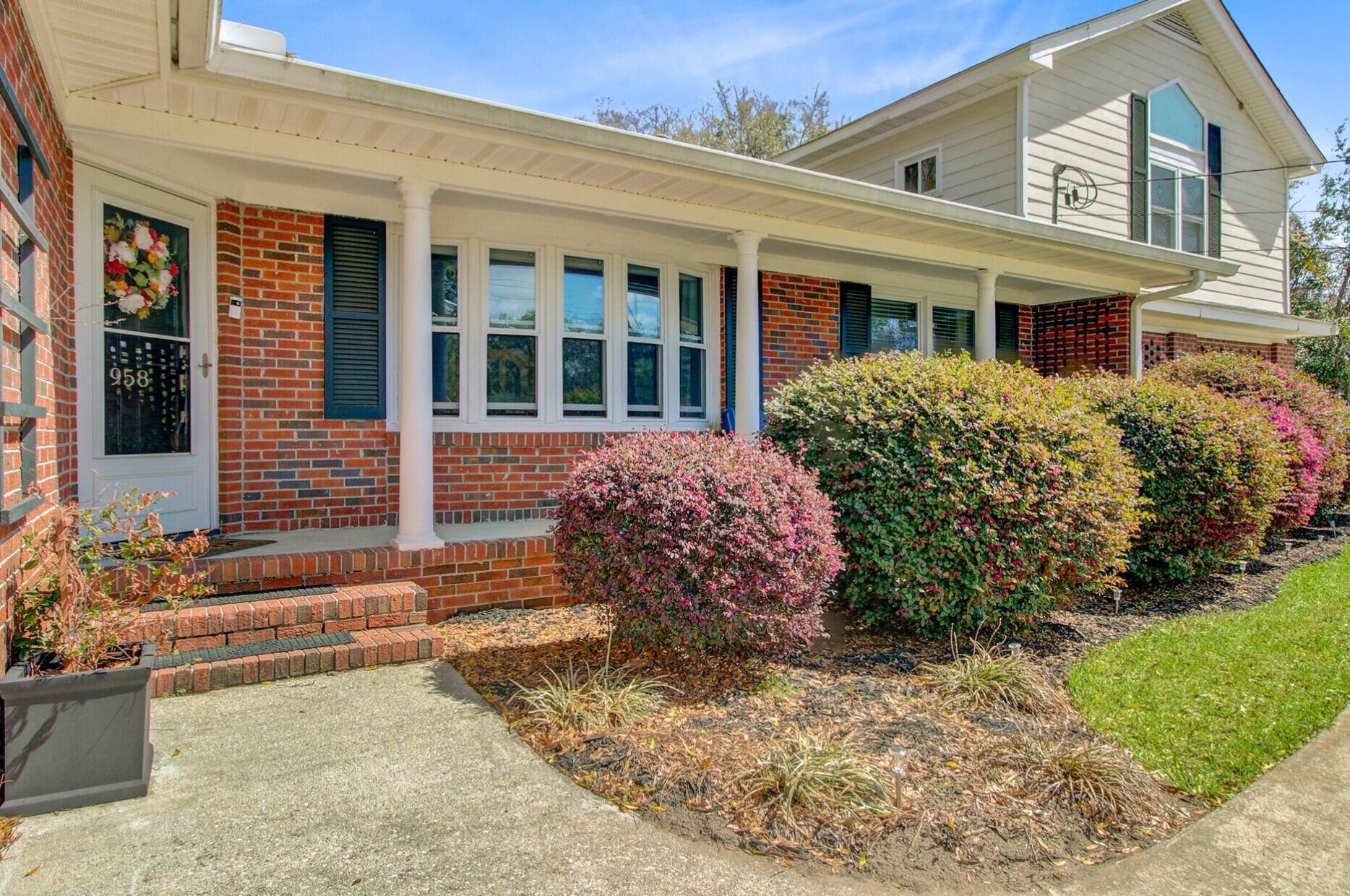 958 Mikell Drive