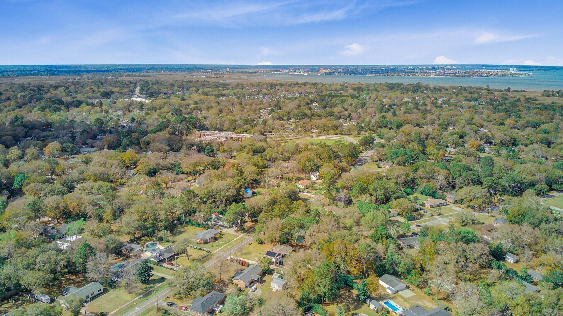 958 Mikell Drive