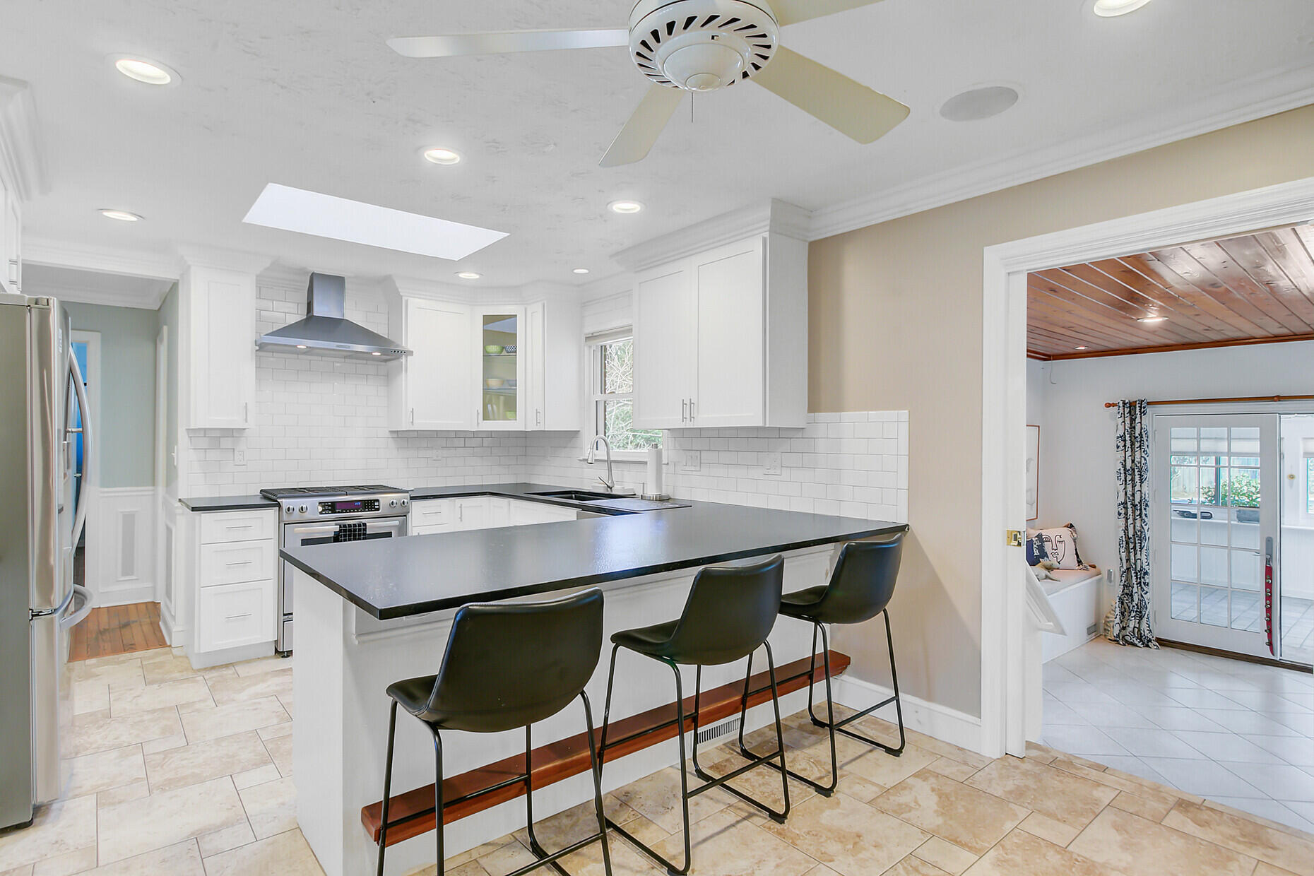 958 Mikell Drive