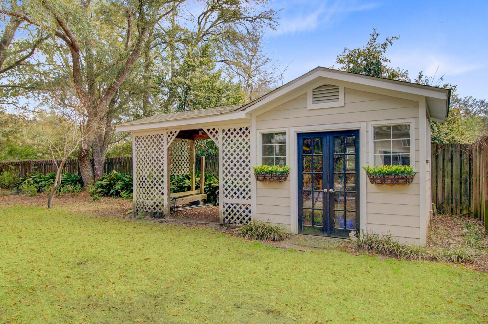 958 Mikell Drive