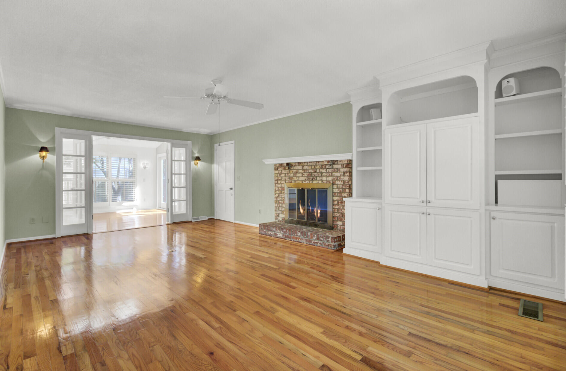 649 Pawley Road