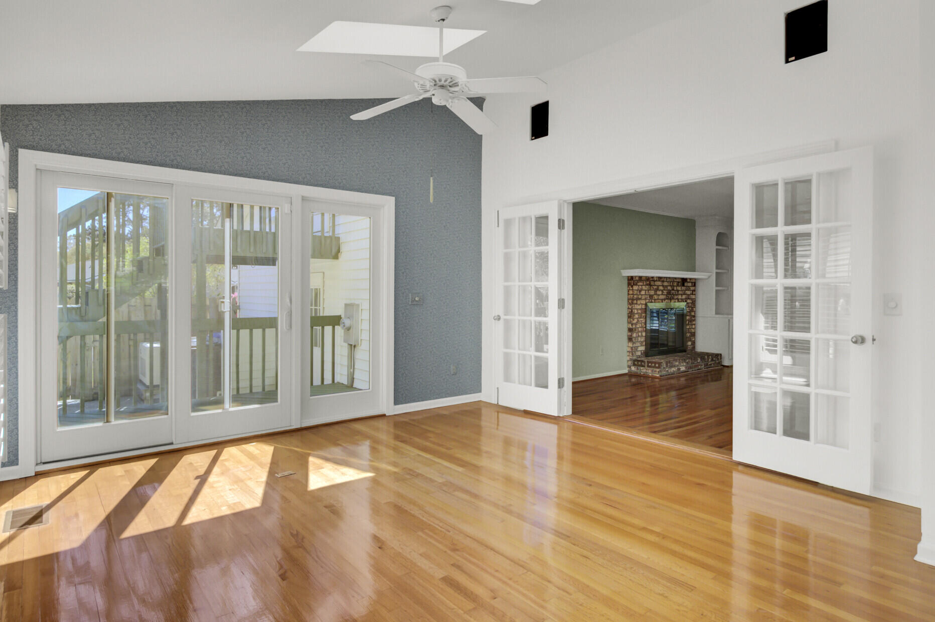 649 Pawley Road