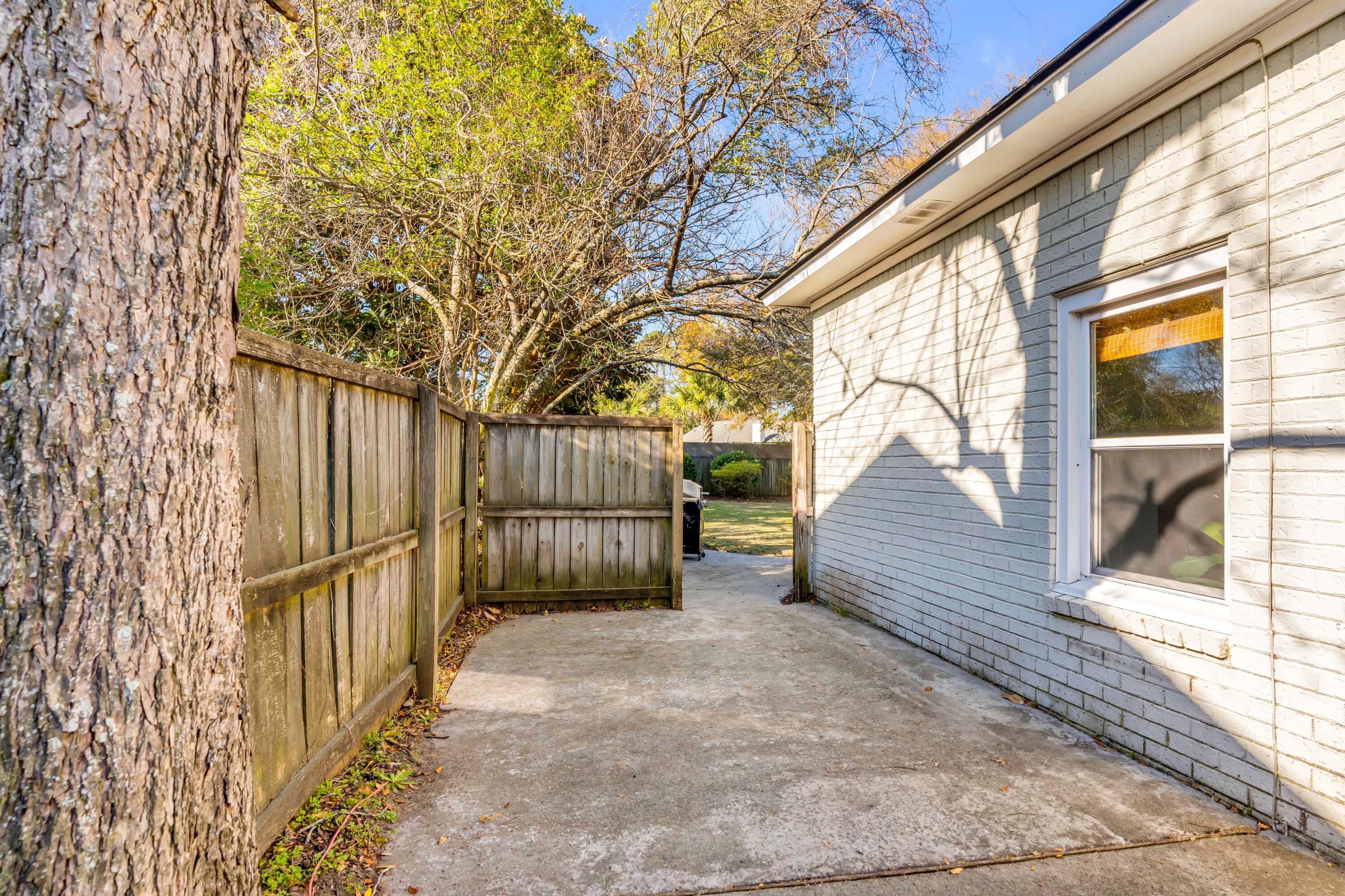 1200 Island View Drive
