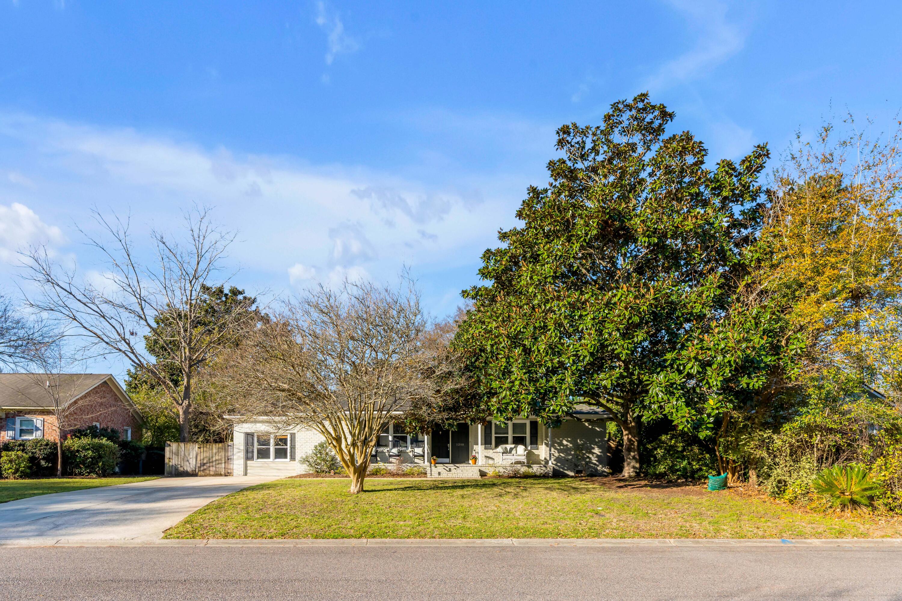 1200 Island View Drive