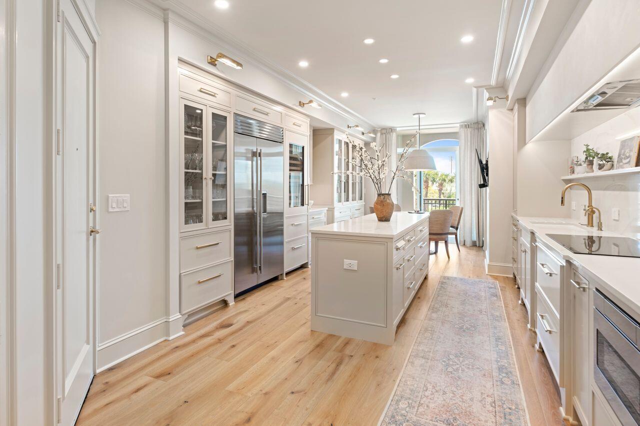 233 S Plaza Court # 210