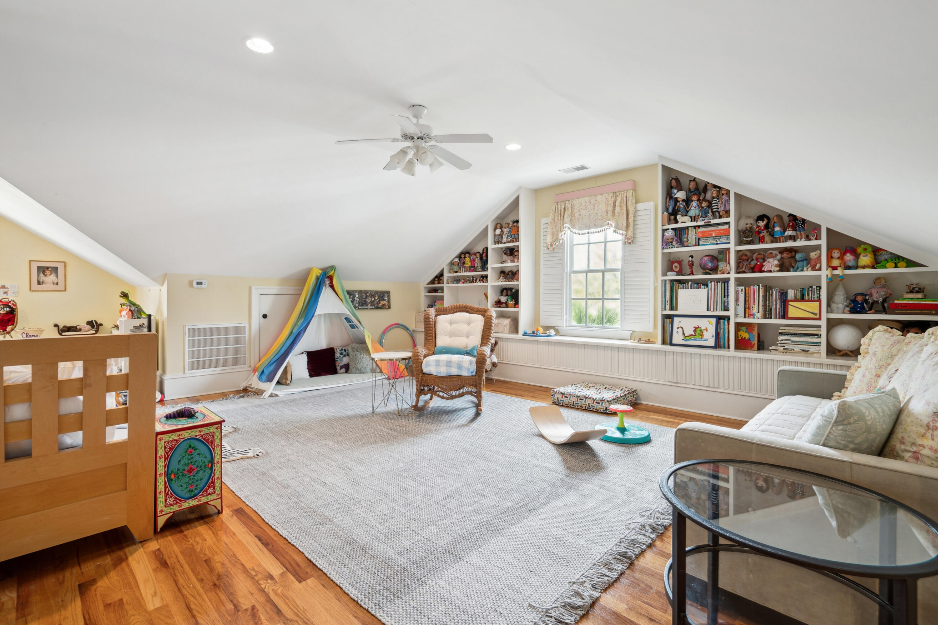 34 Frogmore Road