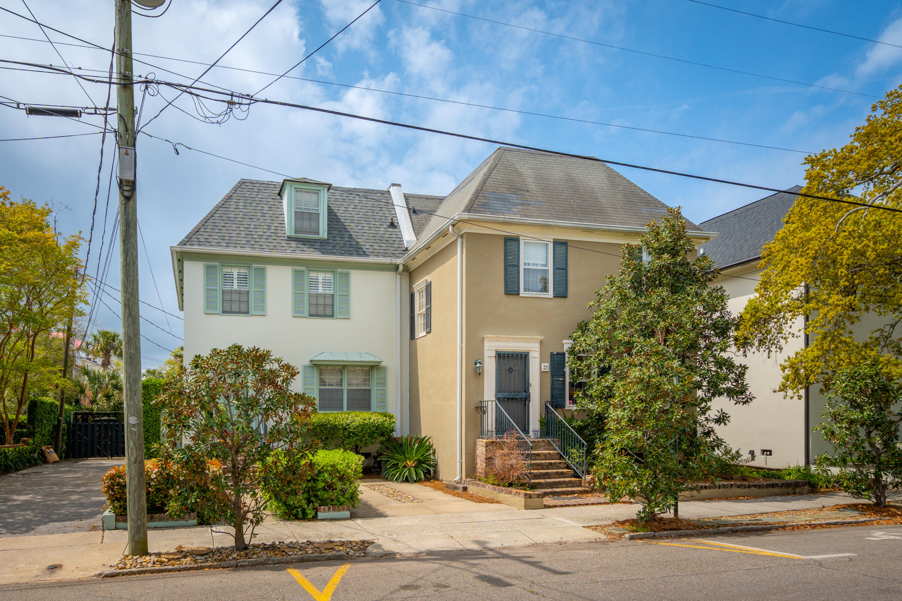 21 Rutledge Avenue