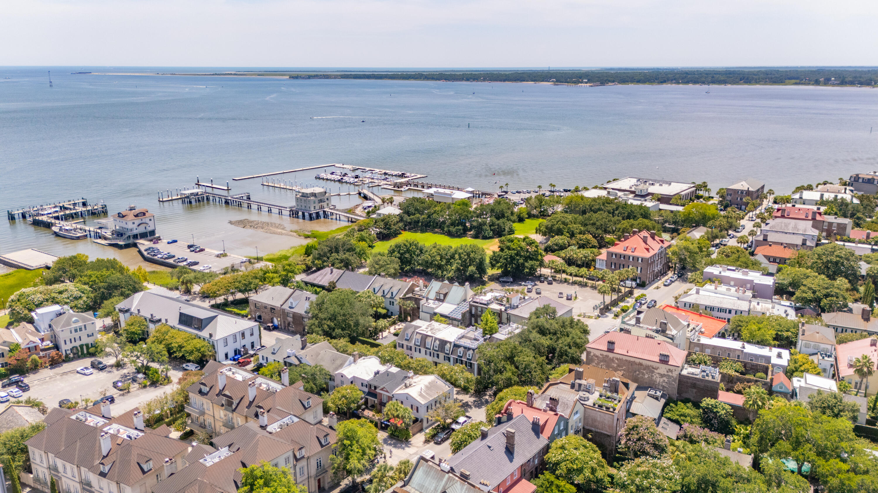 39 N Adgers Wharf