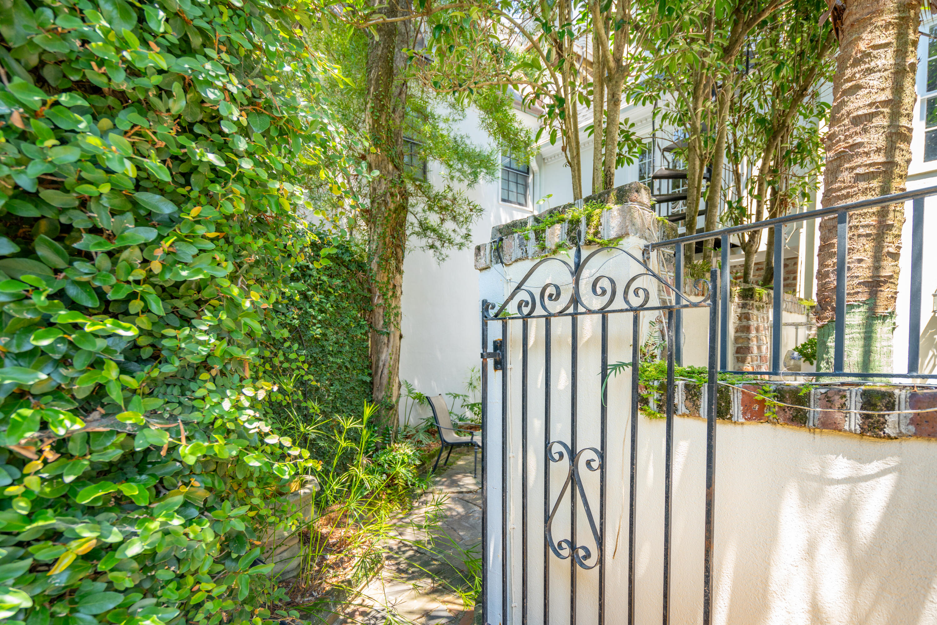 39 N Adgers Wharf