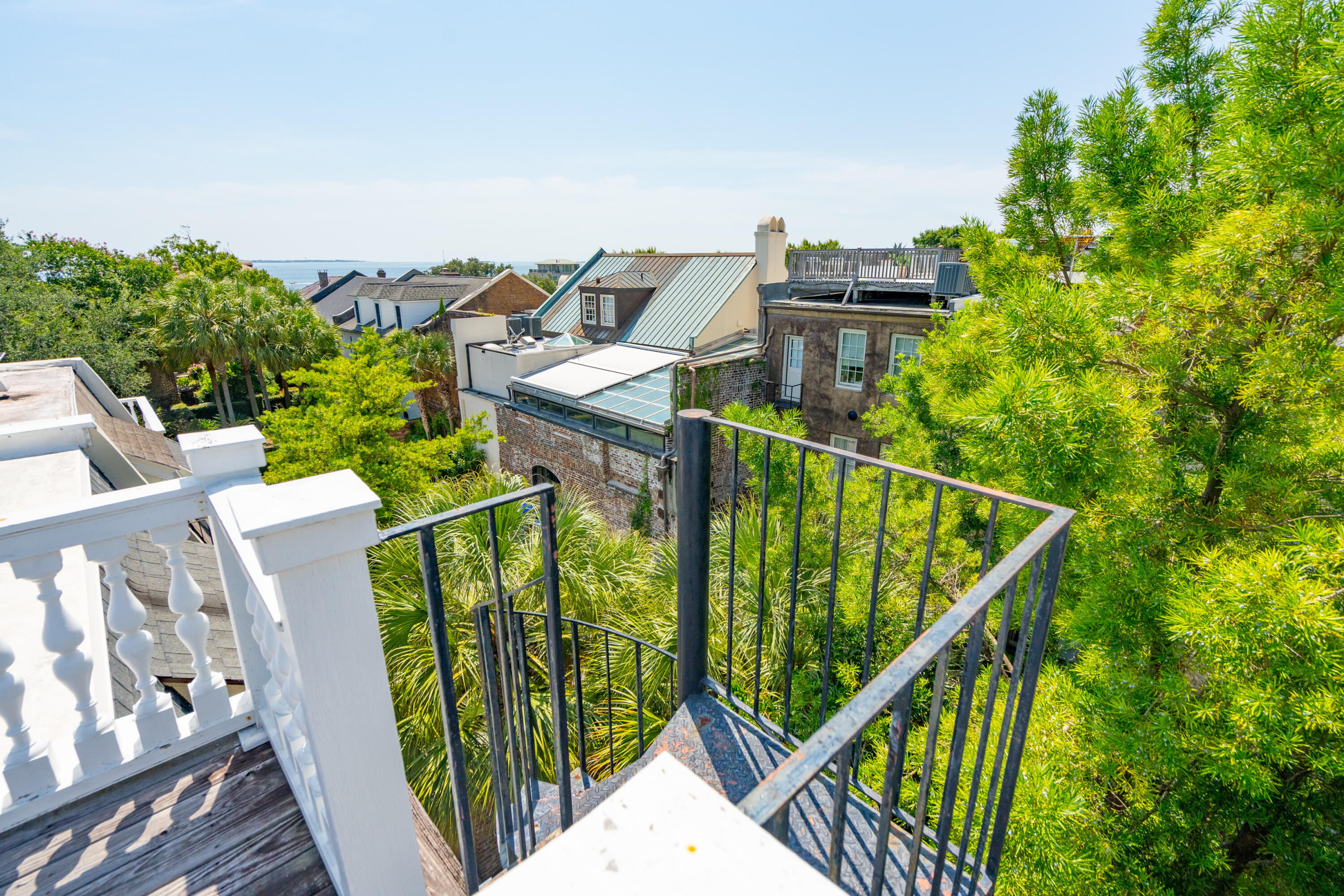 39 N Adgers Wharf