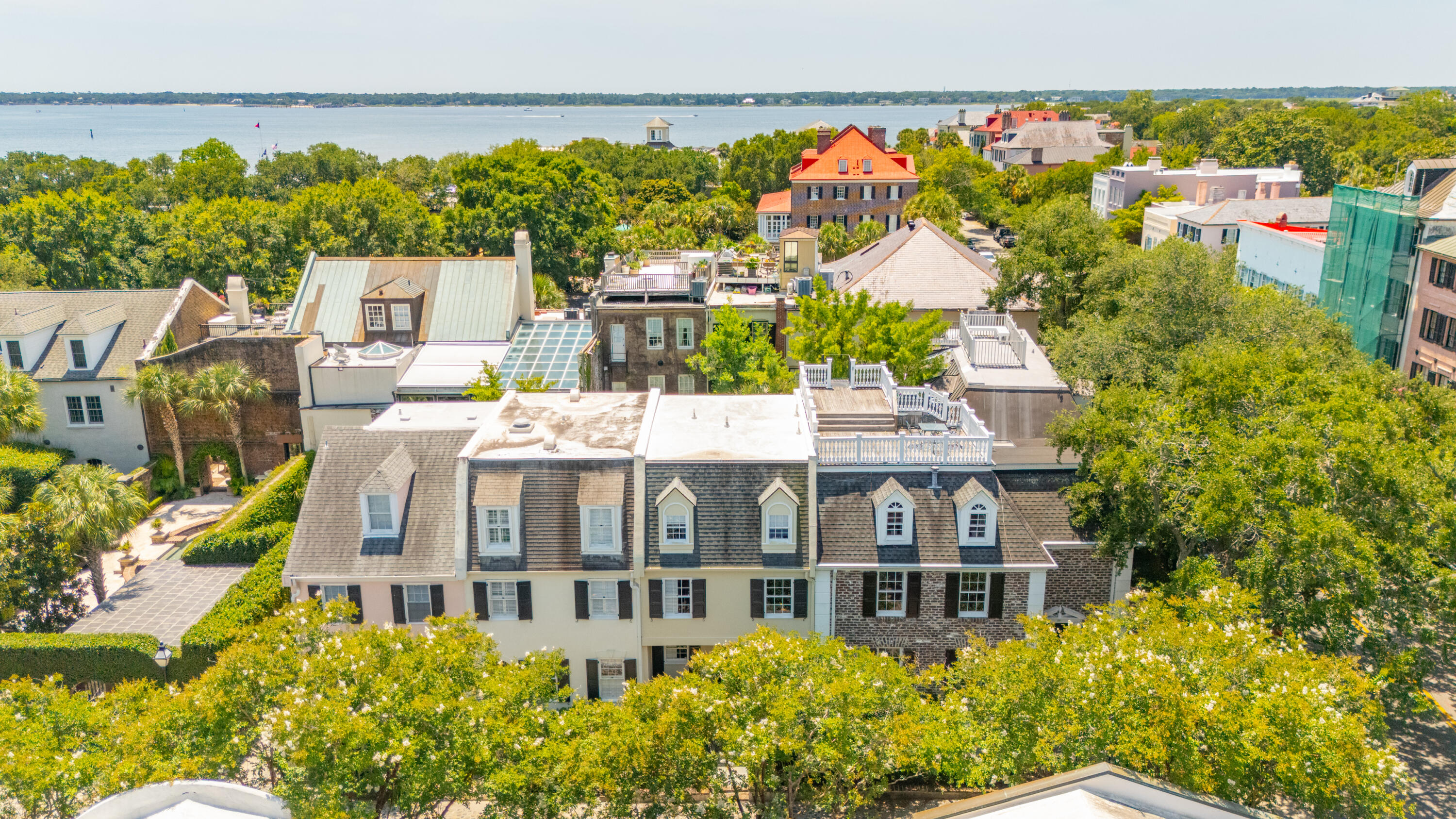 39 N Adgers Wharf