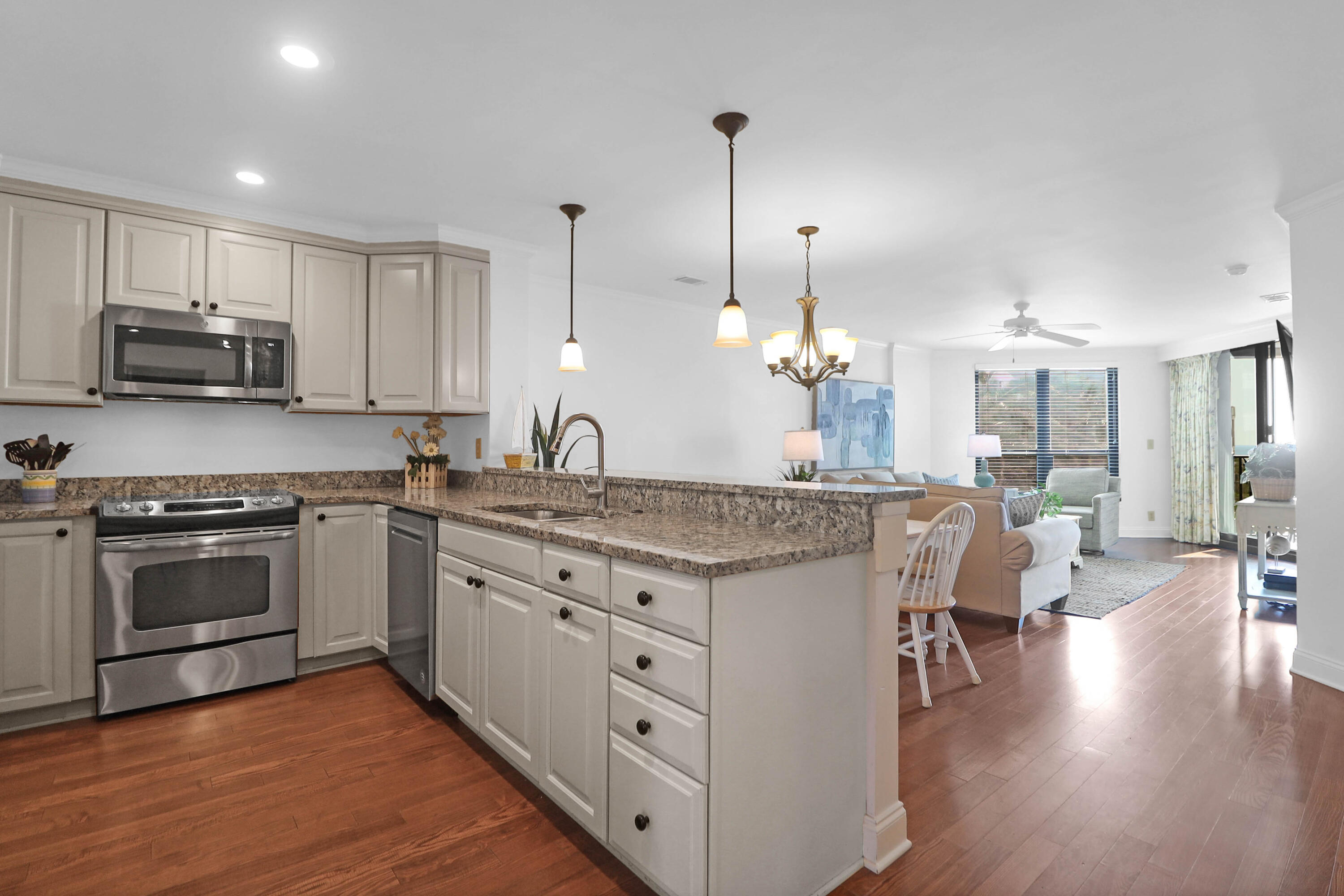 8000 Palmetto Drive # A Unit: 104-A
