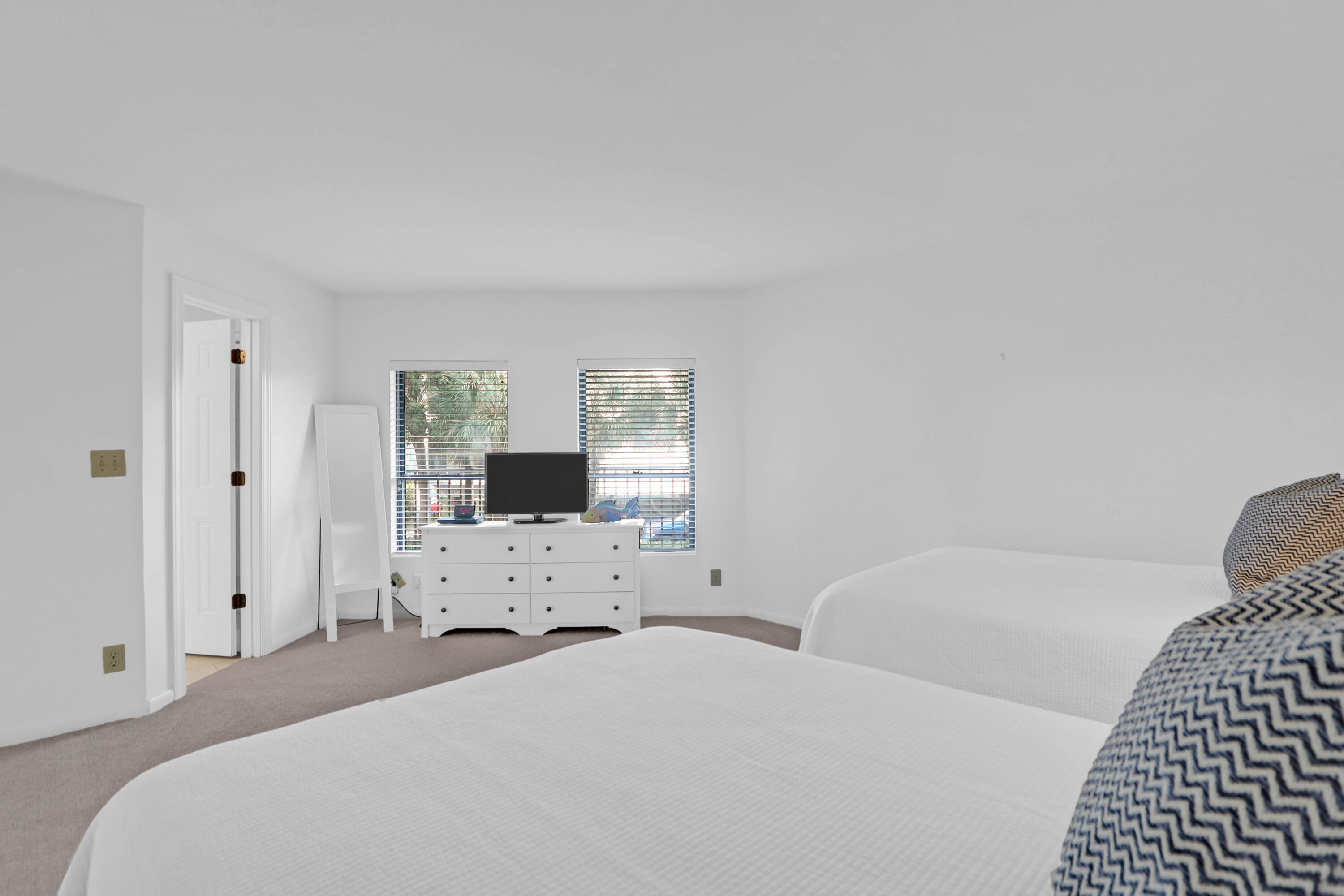 8000 Palmetto Drive # A Unit: 104-A