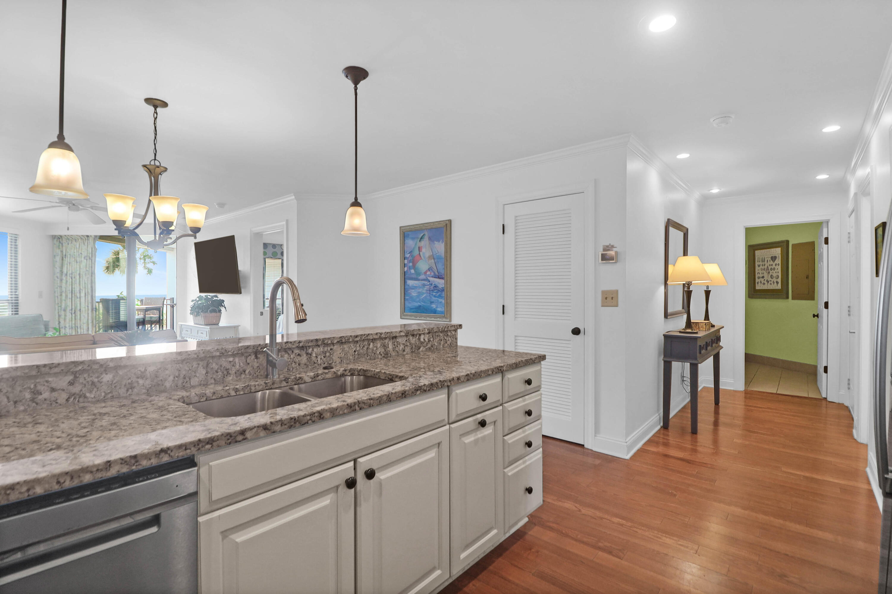 8000 Palmetto Drive # A Unit: 104-A
