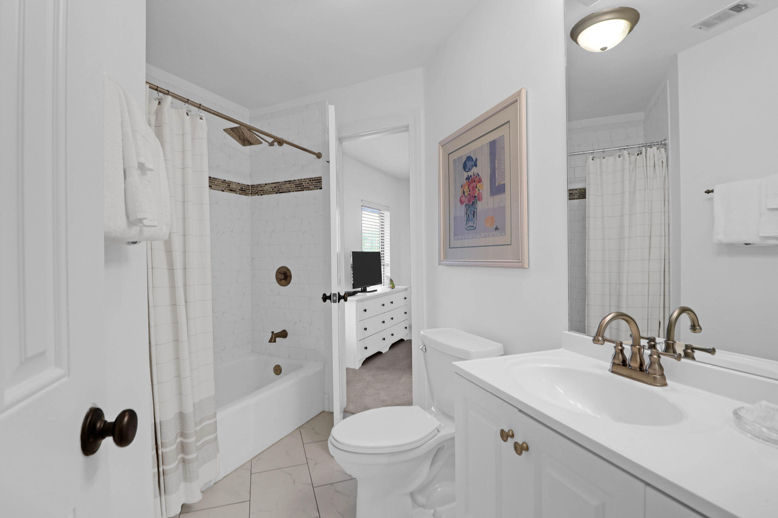 8000 Palmetto Drive # A Unit: 104-A