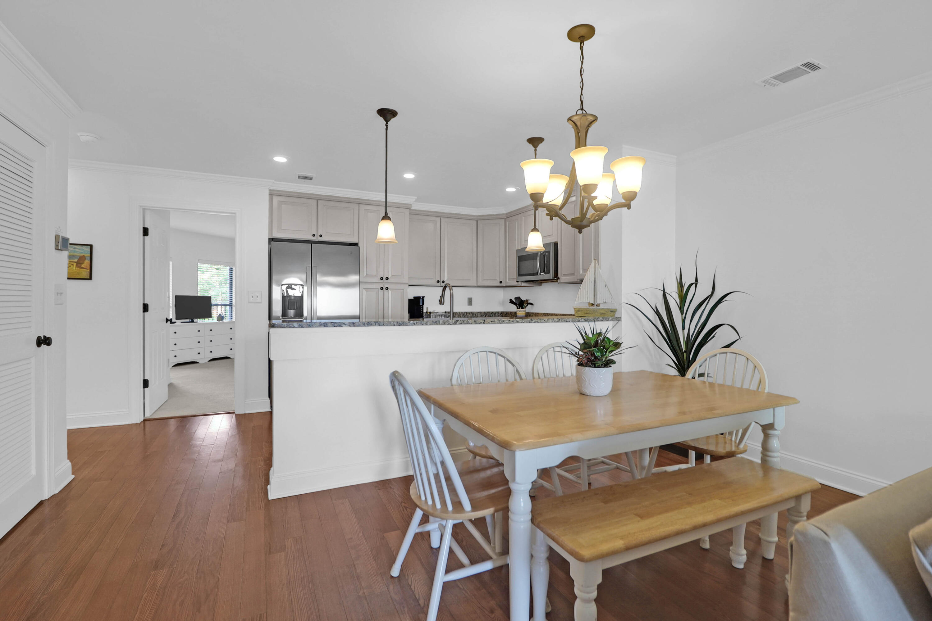 8000 Palmetto Drive # A Unit: 104-A