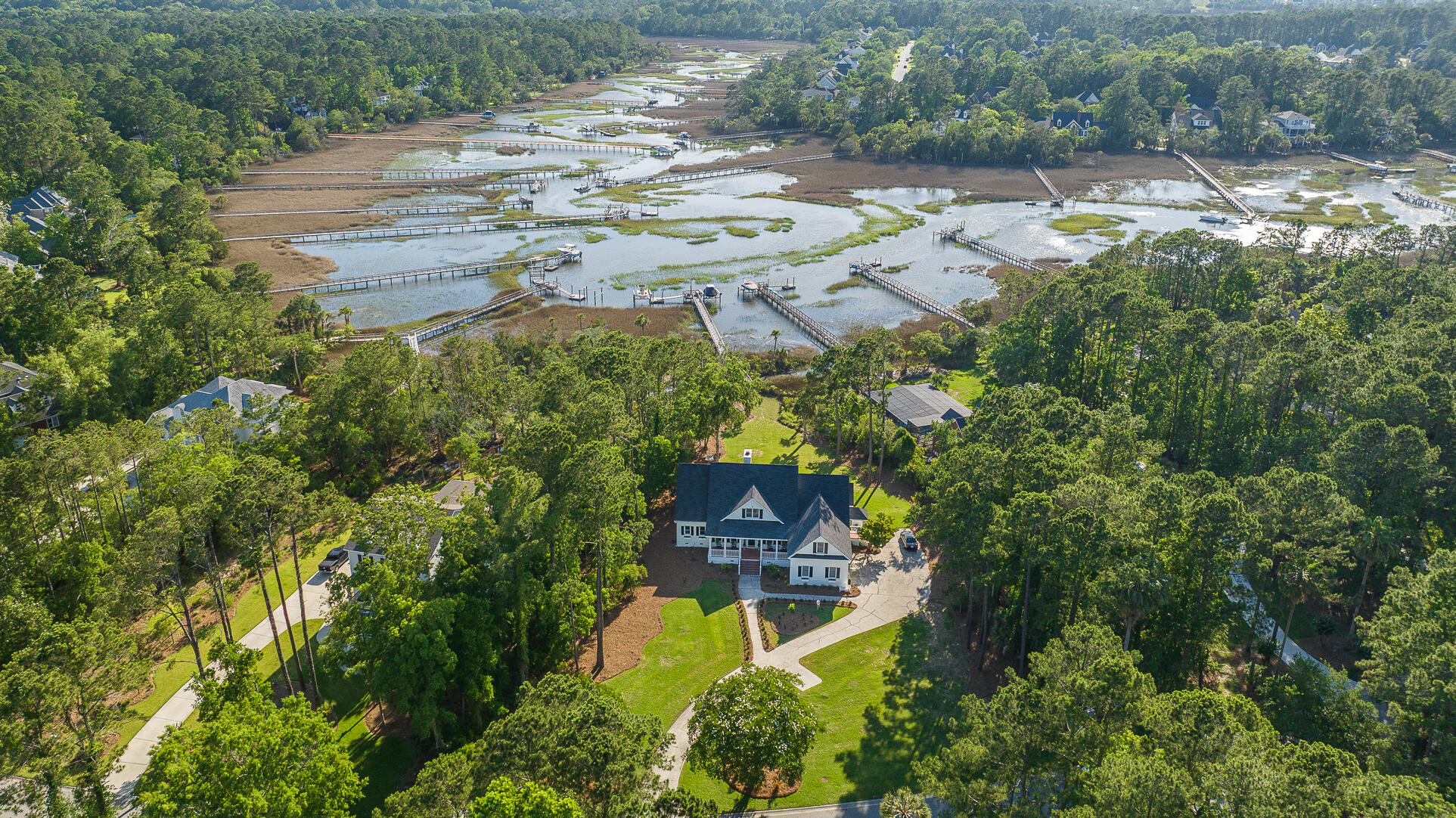 3130 Pignatelli Crescent