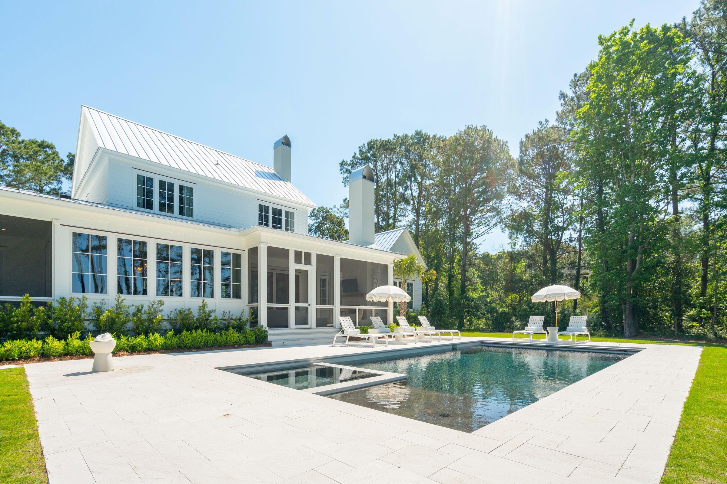 821 Bulls Bay Boulevard