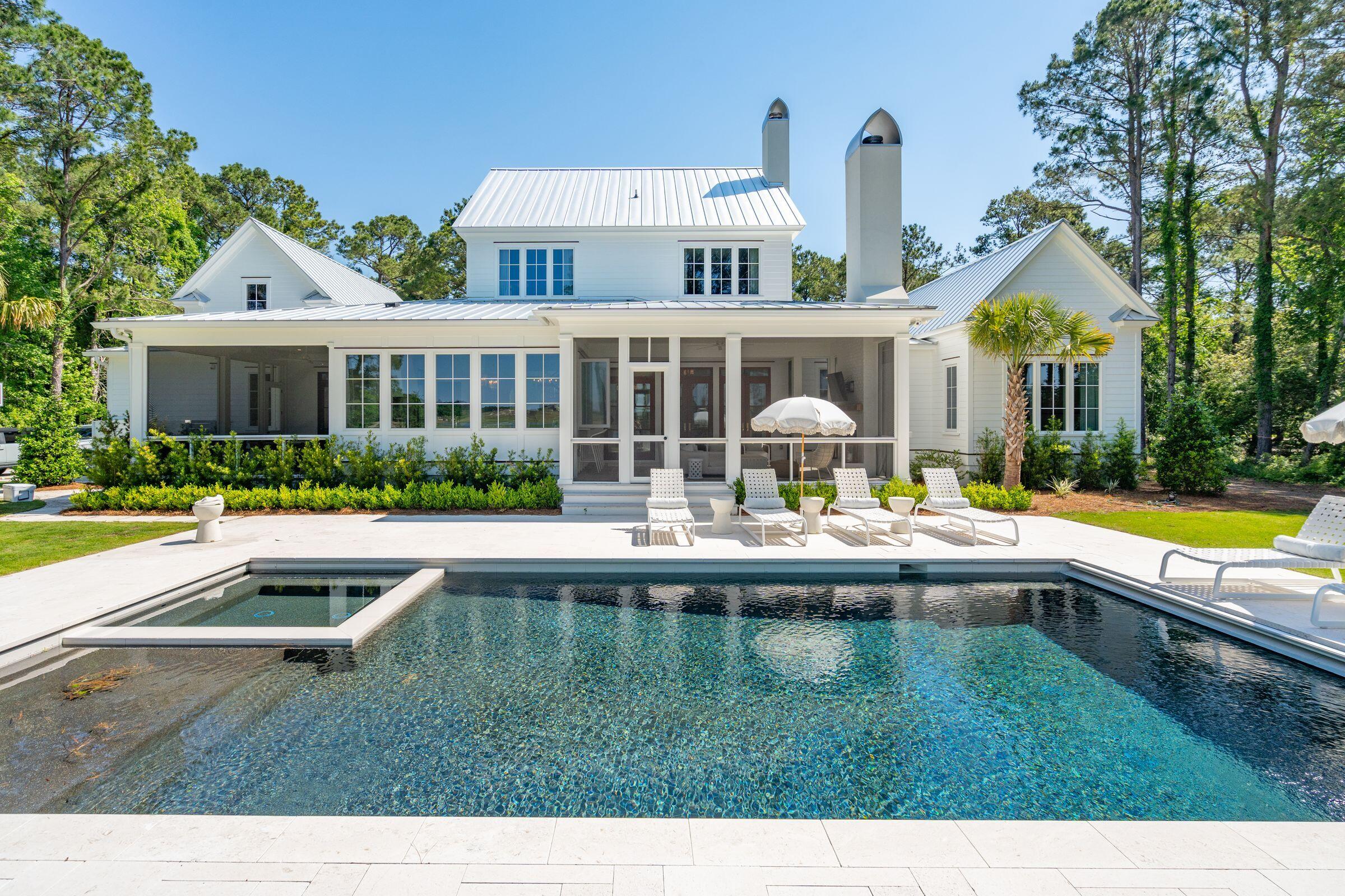 821 Bulls Bay Boulevard