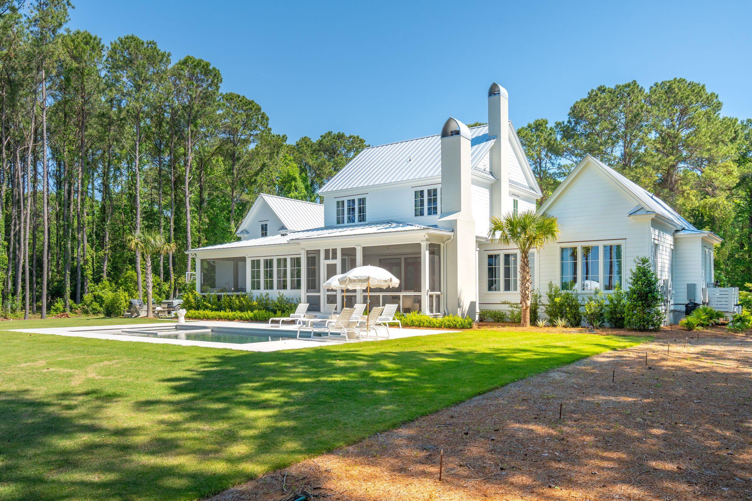 821 Bulls Bay Boulevard